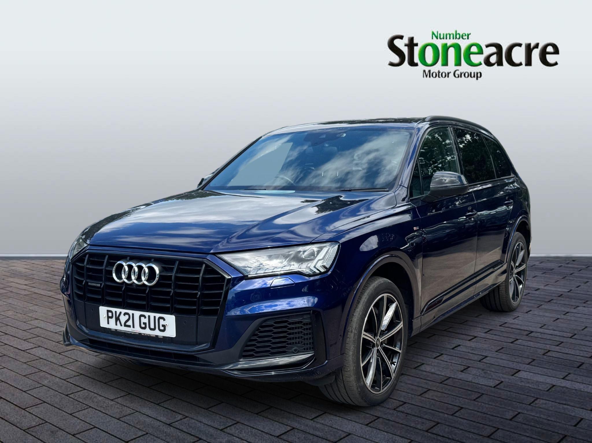 Audi Q7 Image 7