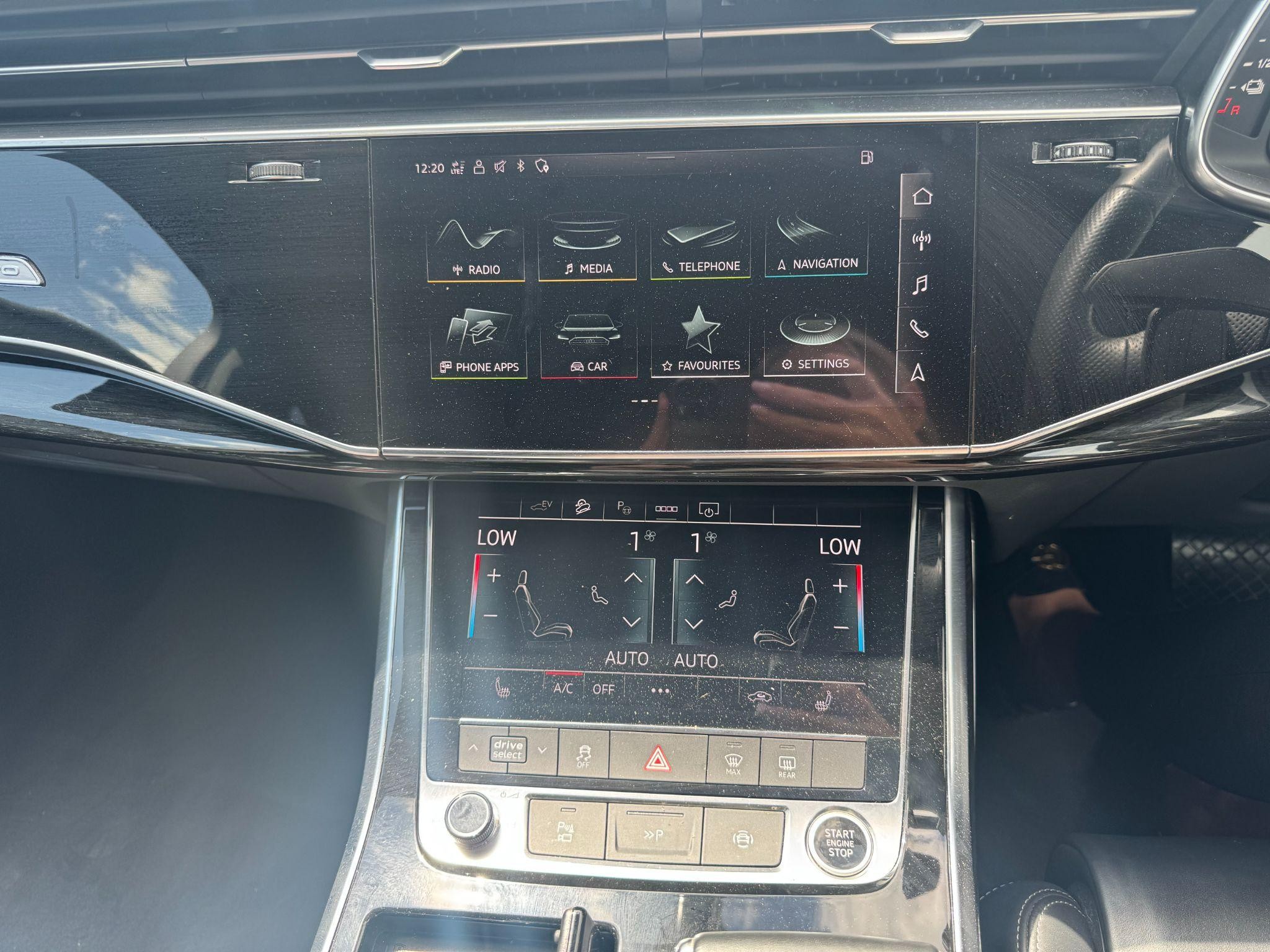 Audi Q7 Image 11