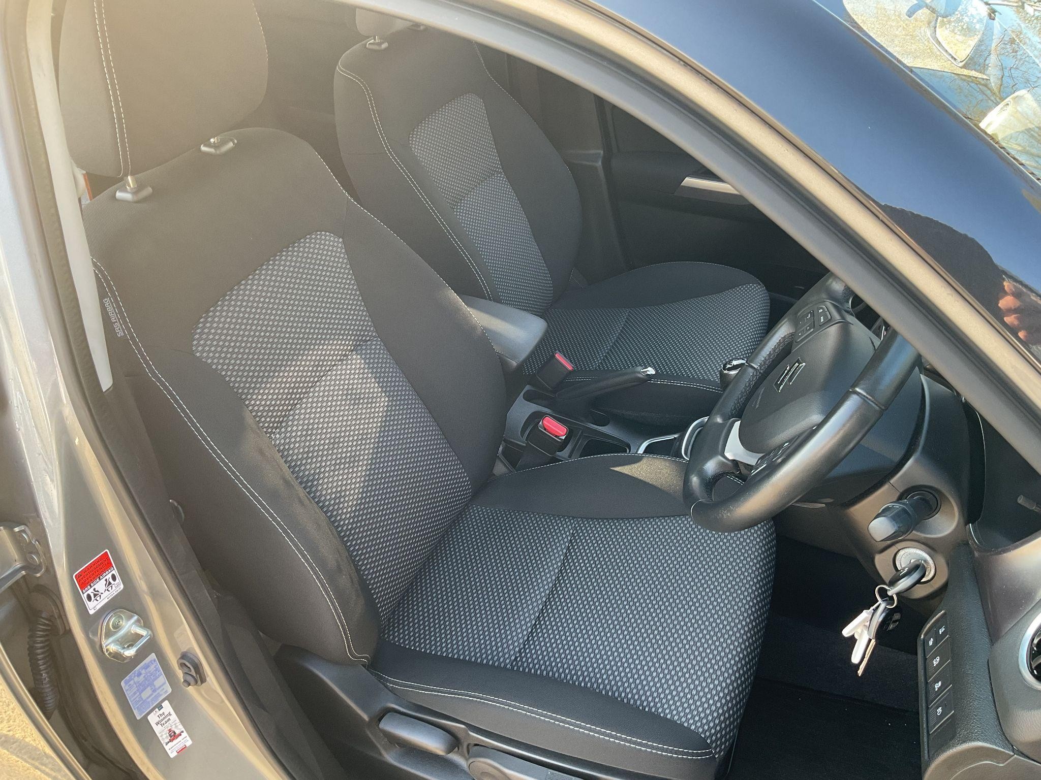 Suzuki Vitara Image 17