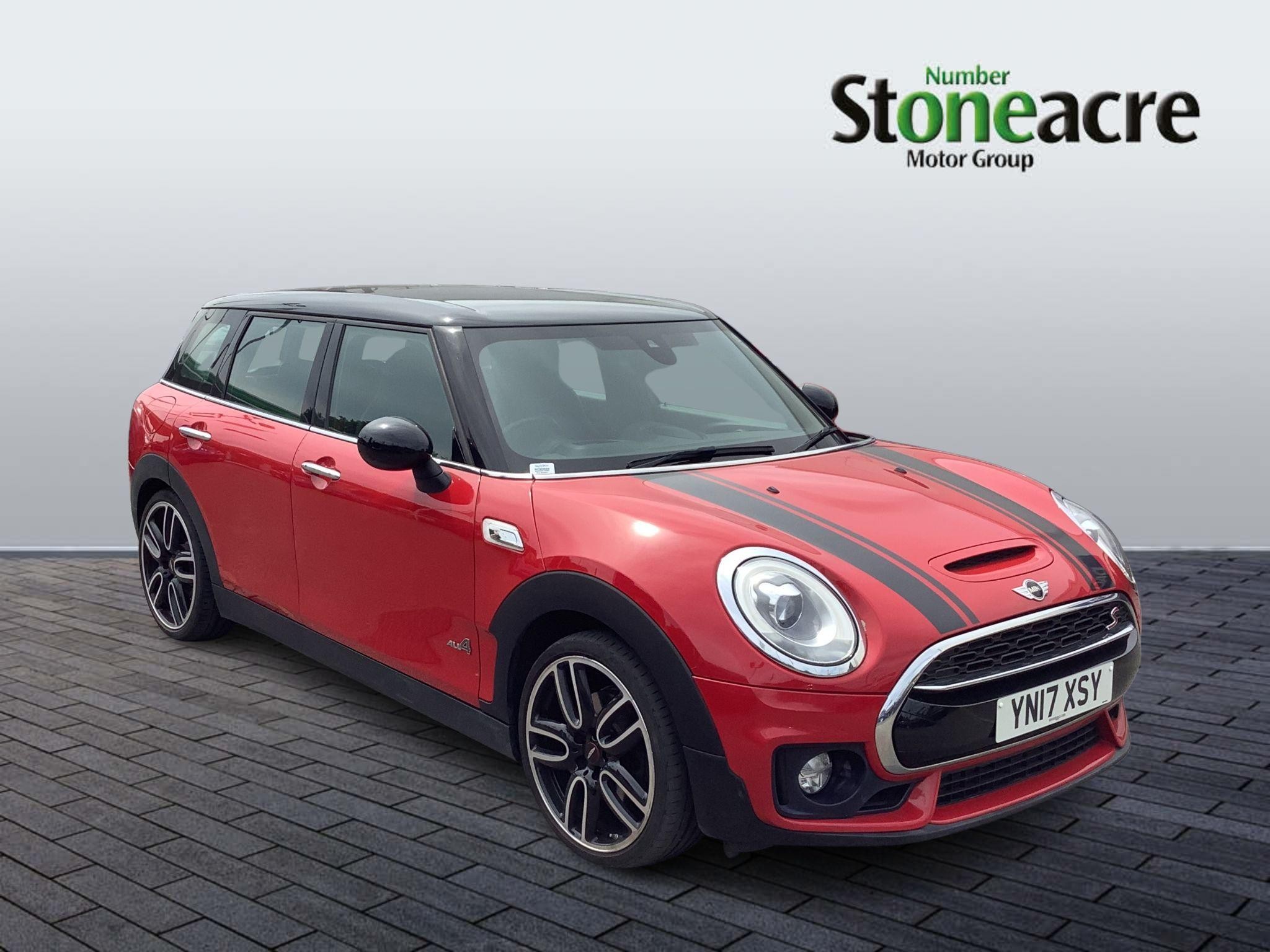 MINI Clubman Image 1