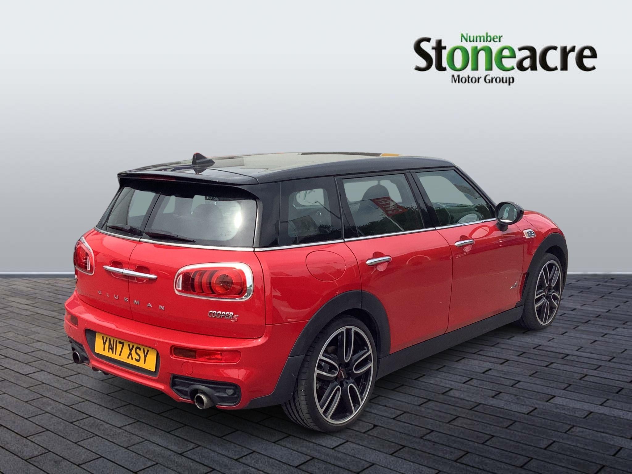 MINI Clubman Image 2