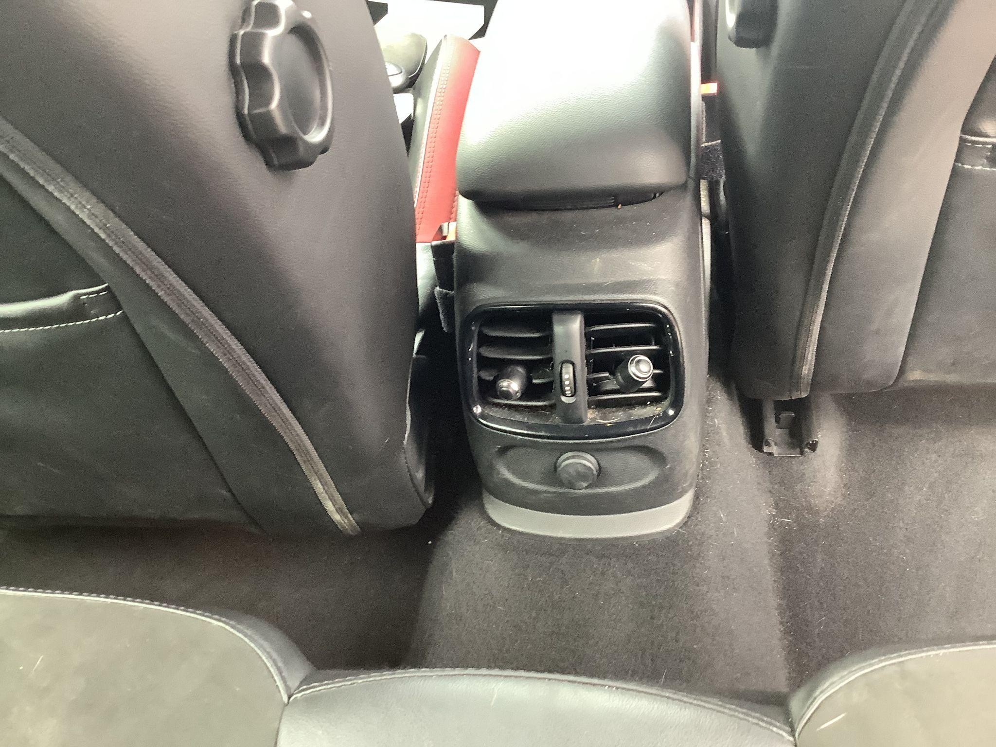 MINI Clubman Image 10