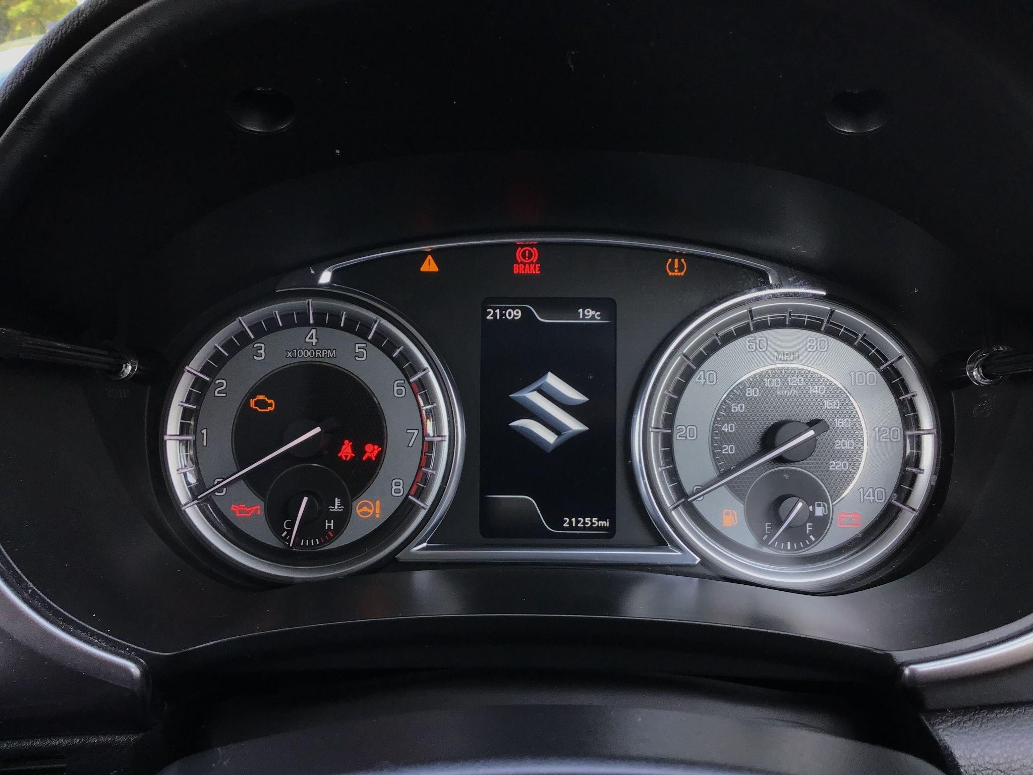 Suzuki Vitara Image 13