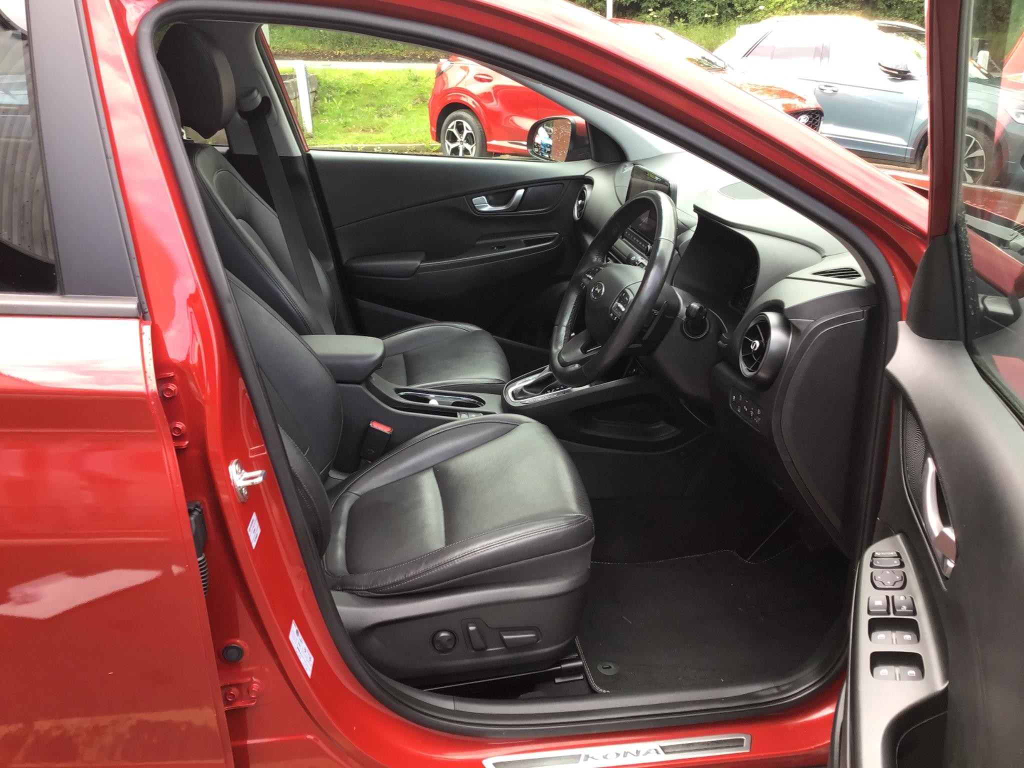 Hyundai KONA Image 10