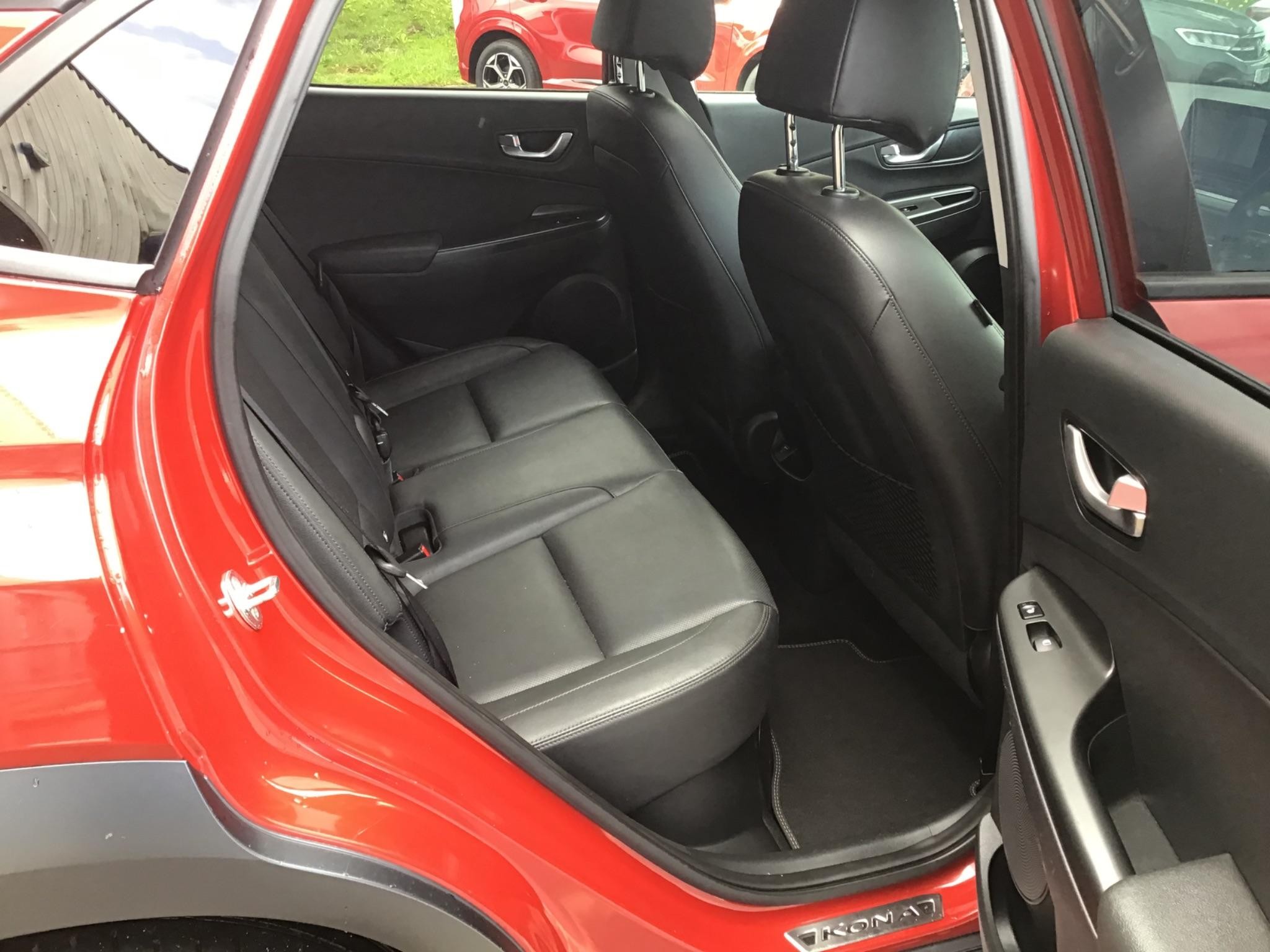 Hyundai KONA Image 13