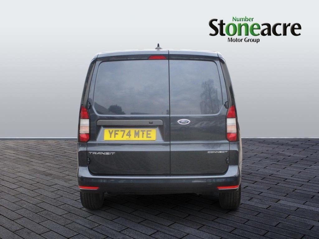 Ford Transit Connect Image 4