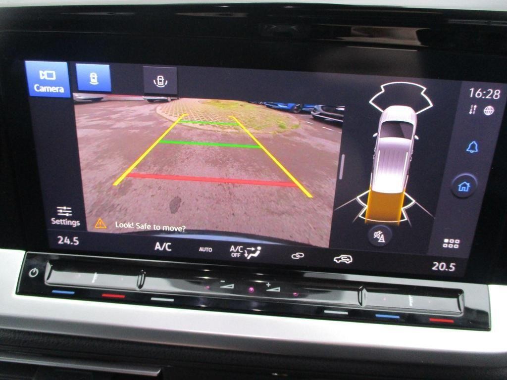 Ford Transit Connect Image 11