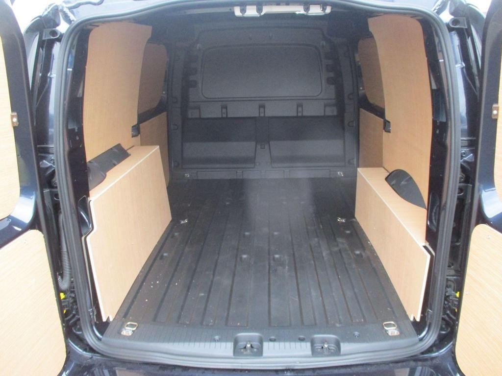 Ford Transit Connect Image 15