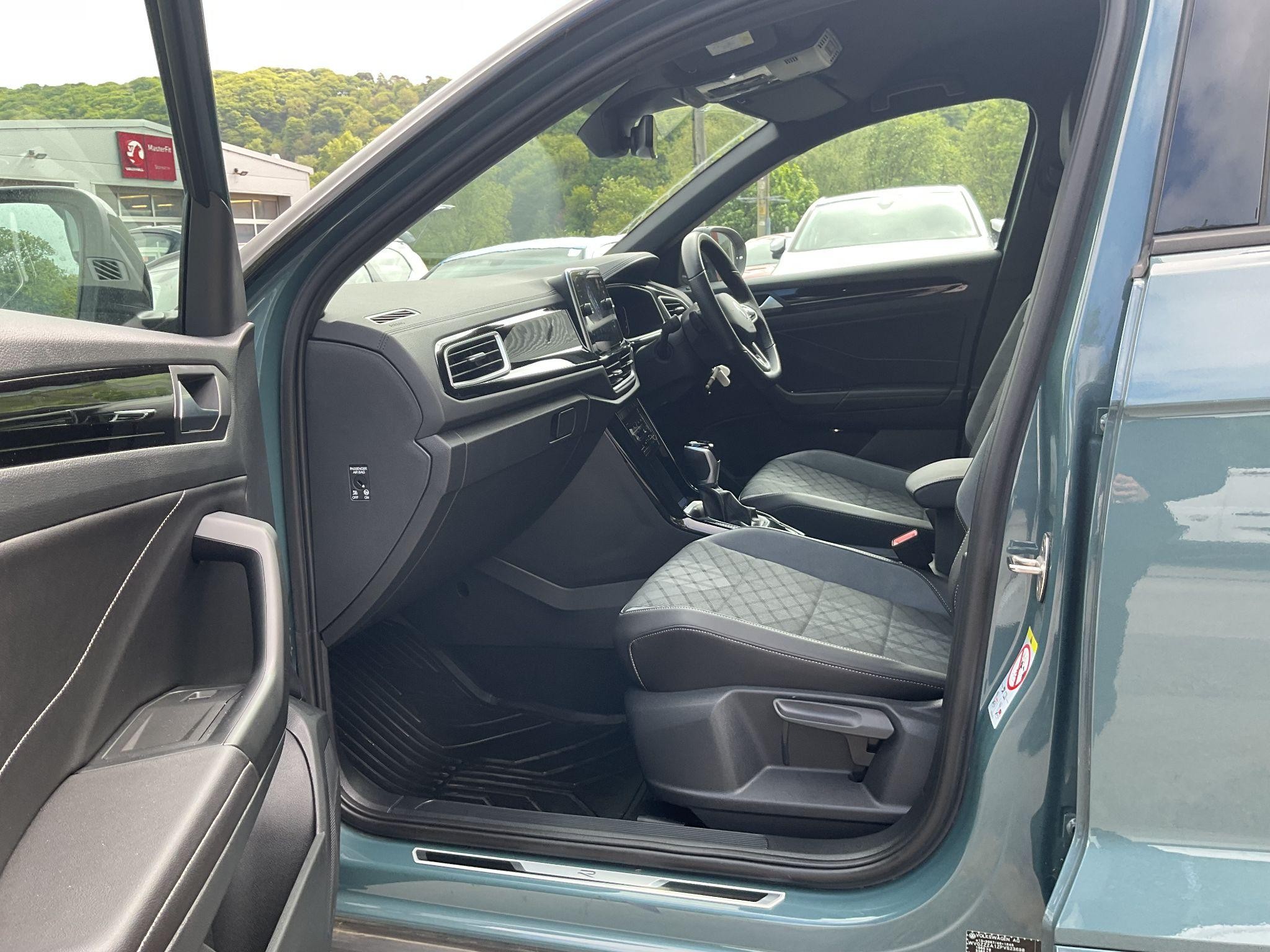 Volkswagen T-Roc Image 20