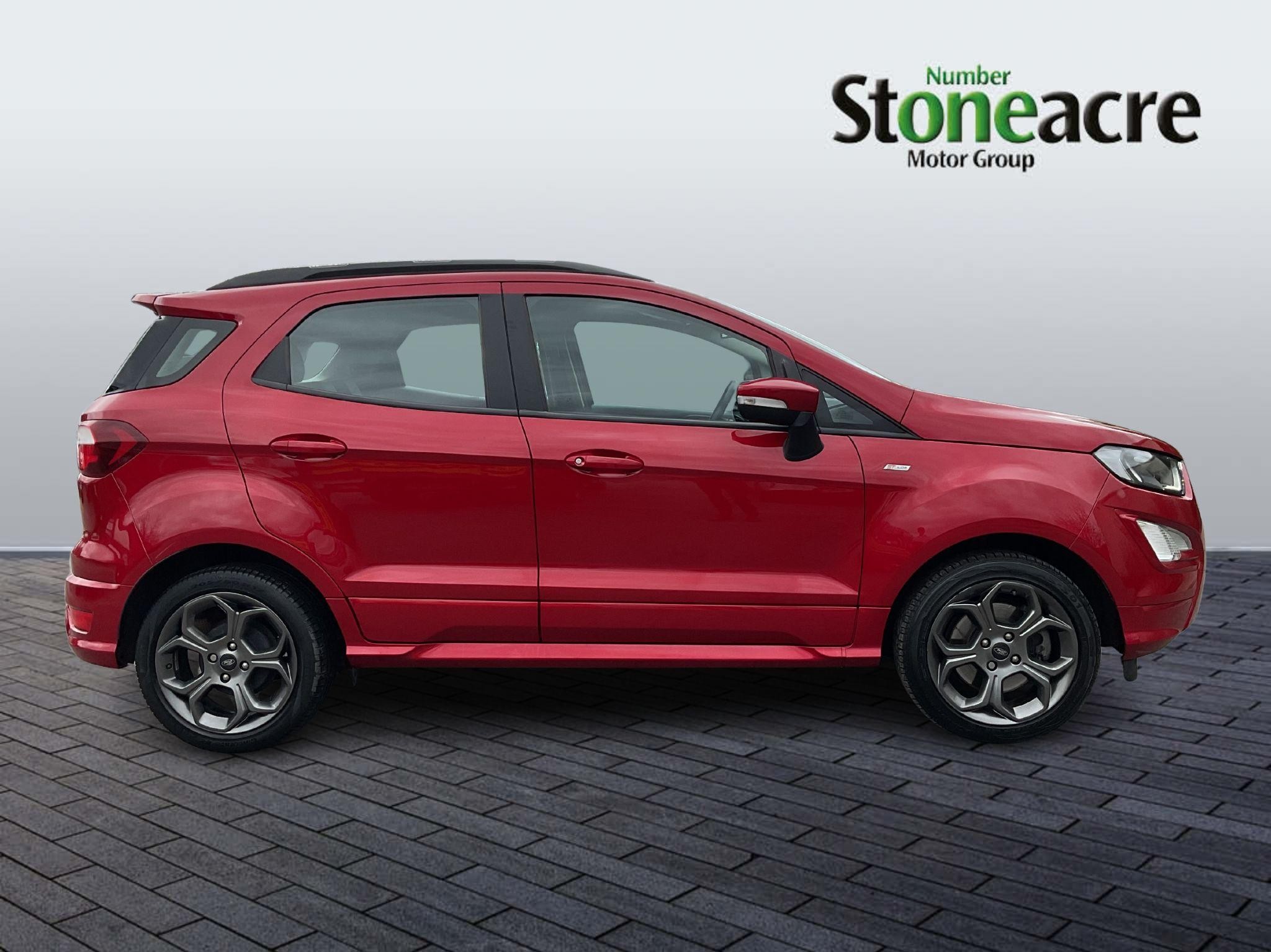 Ford EcoSport Image 2