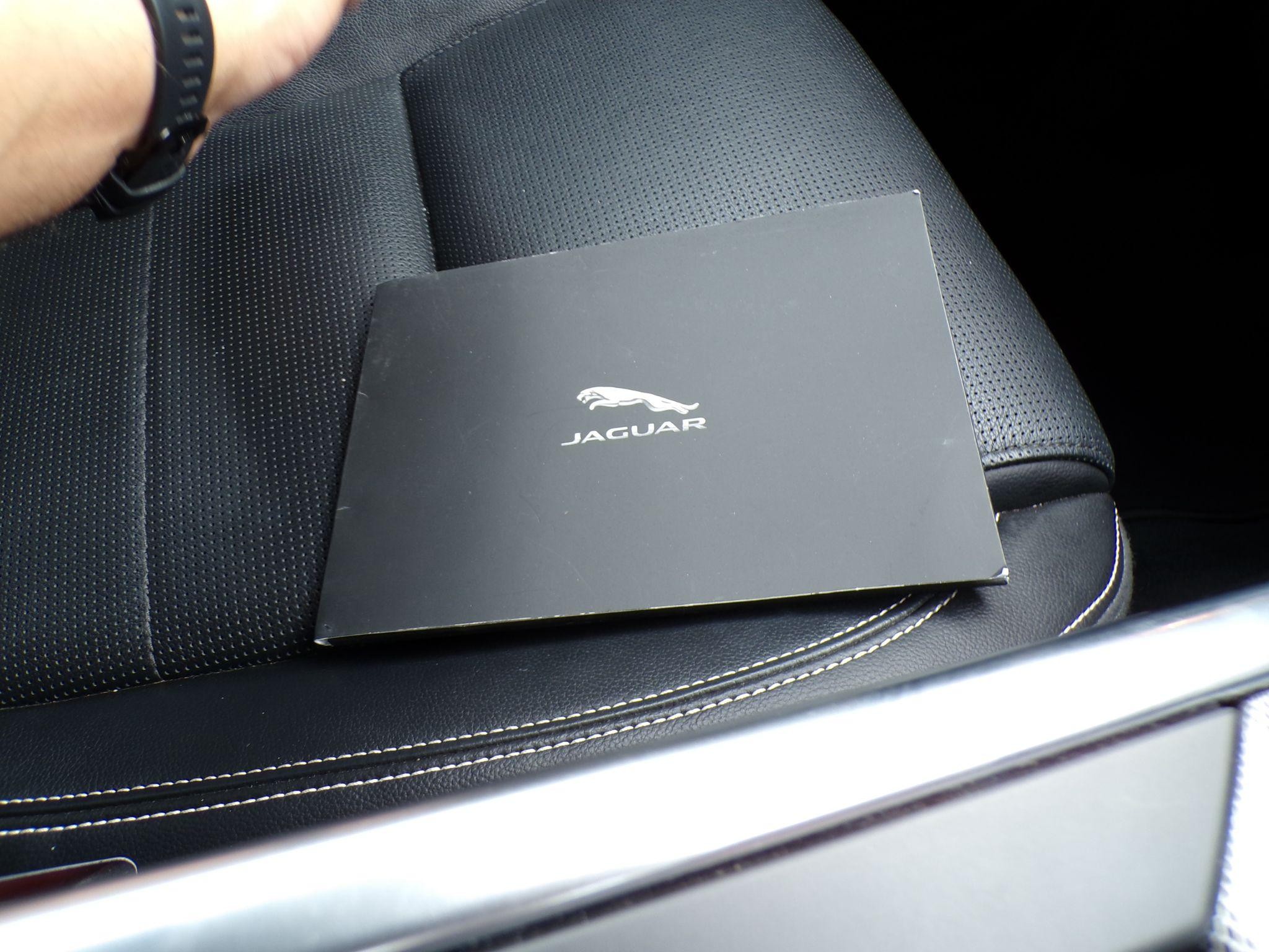 Jaguar XE Image 27