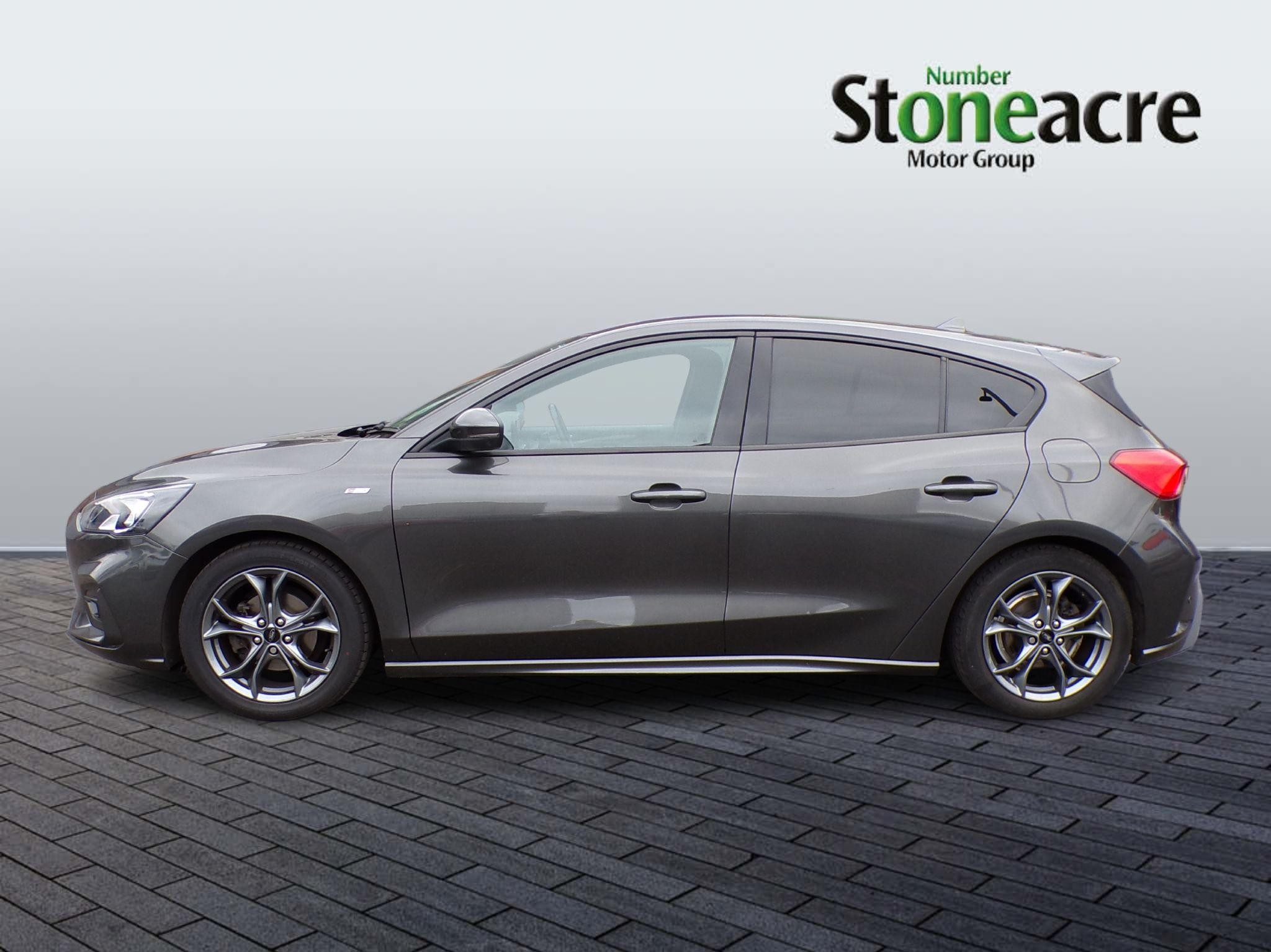 Ford Focus Image 6