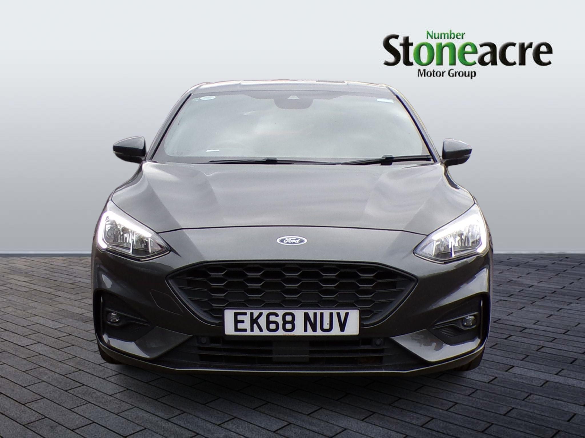 Ford Focus Image 8
