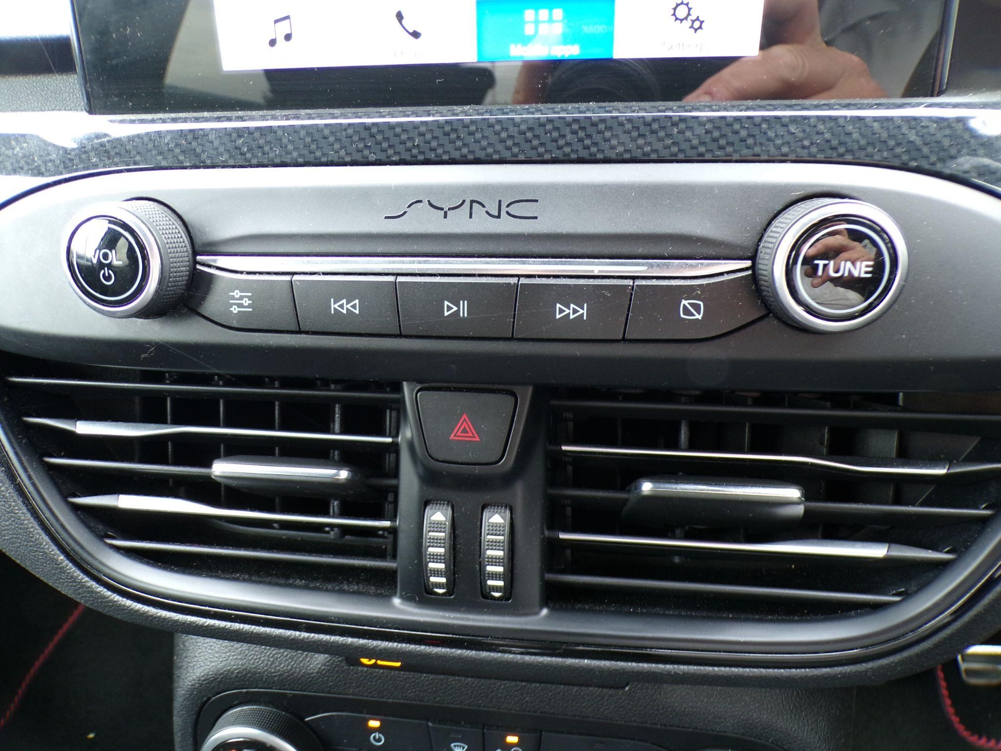 Ford Focus Image 21