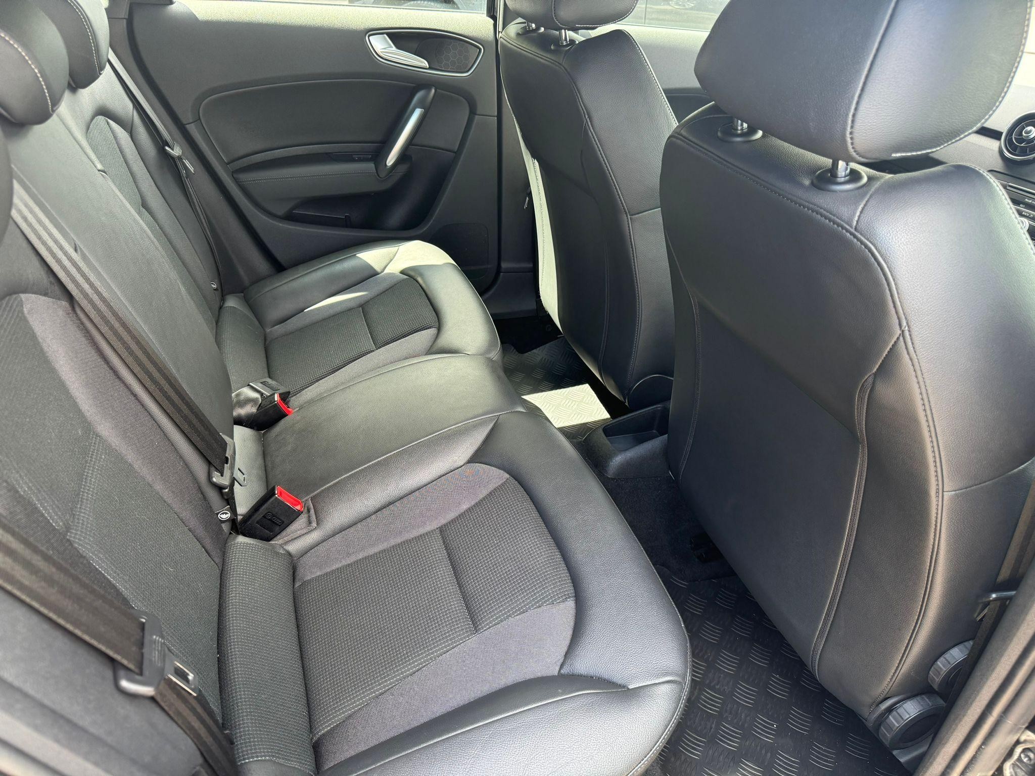 Audi A1 Image 12
