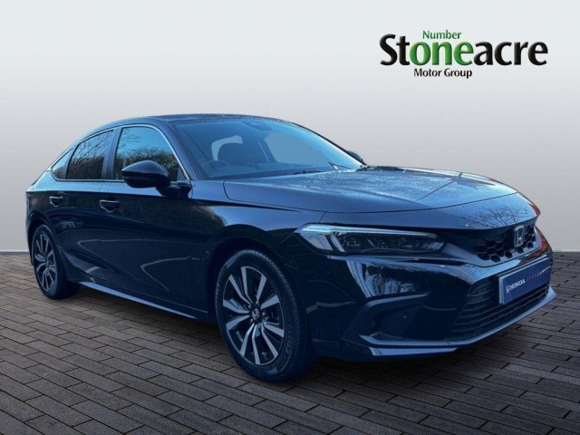 Honda Civic 2.0 h i-MMD Elegance eCVT Euro 6 (s/s) 5dr YM74FOT Image 1