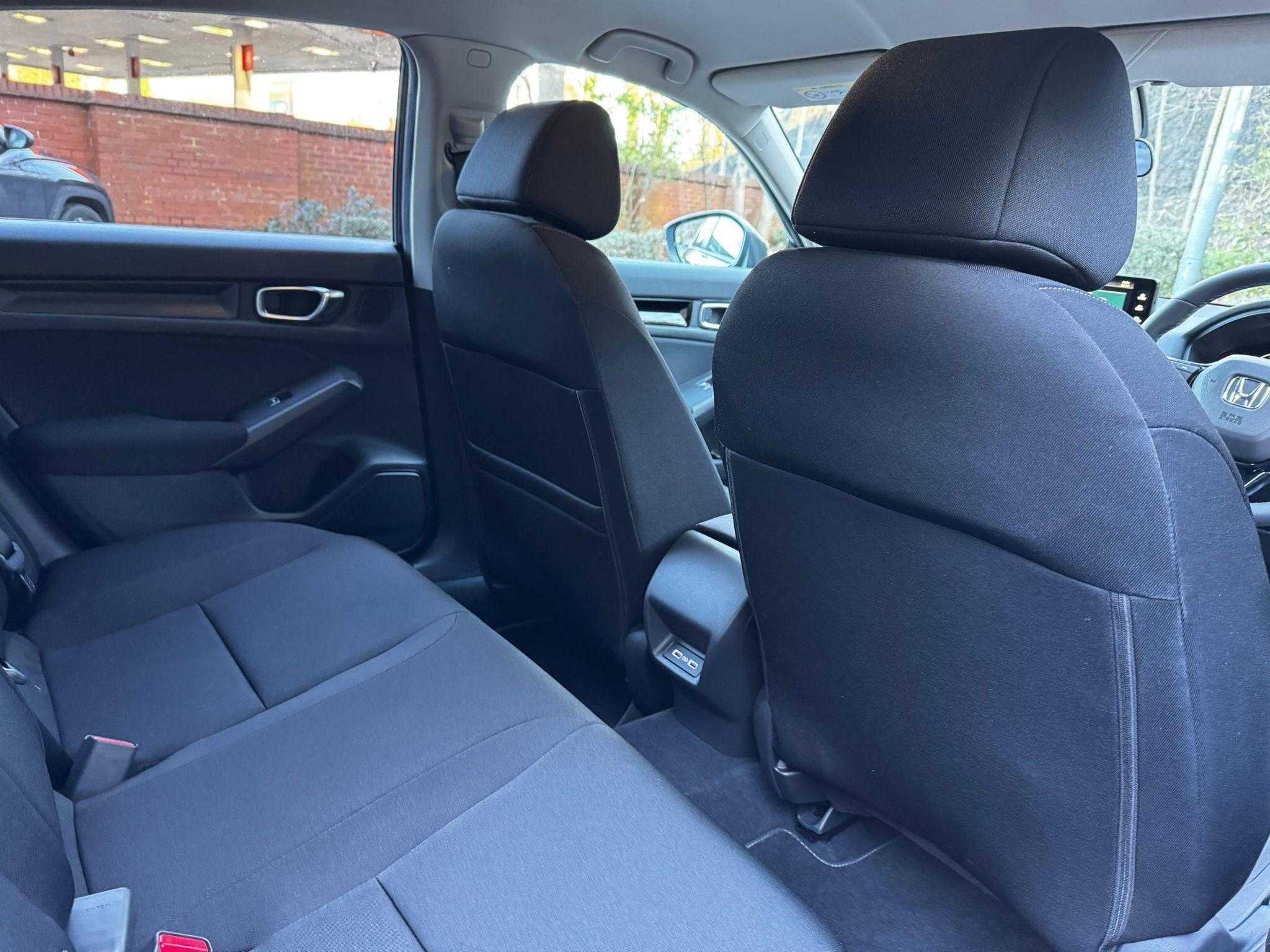 Honda Civic Image 14