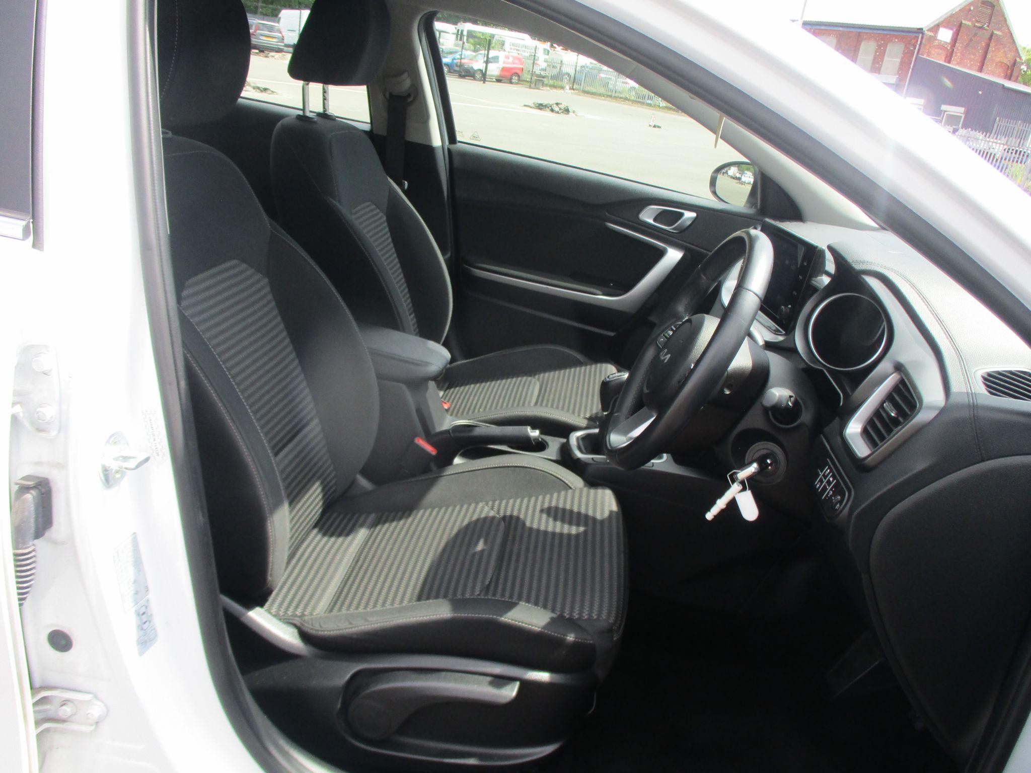 Kia XCeed Image 8