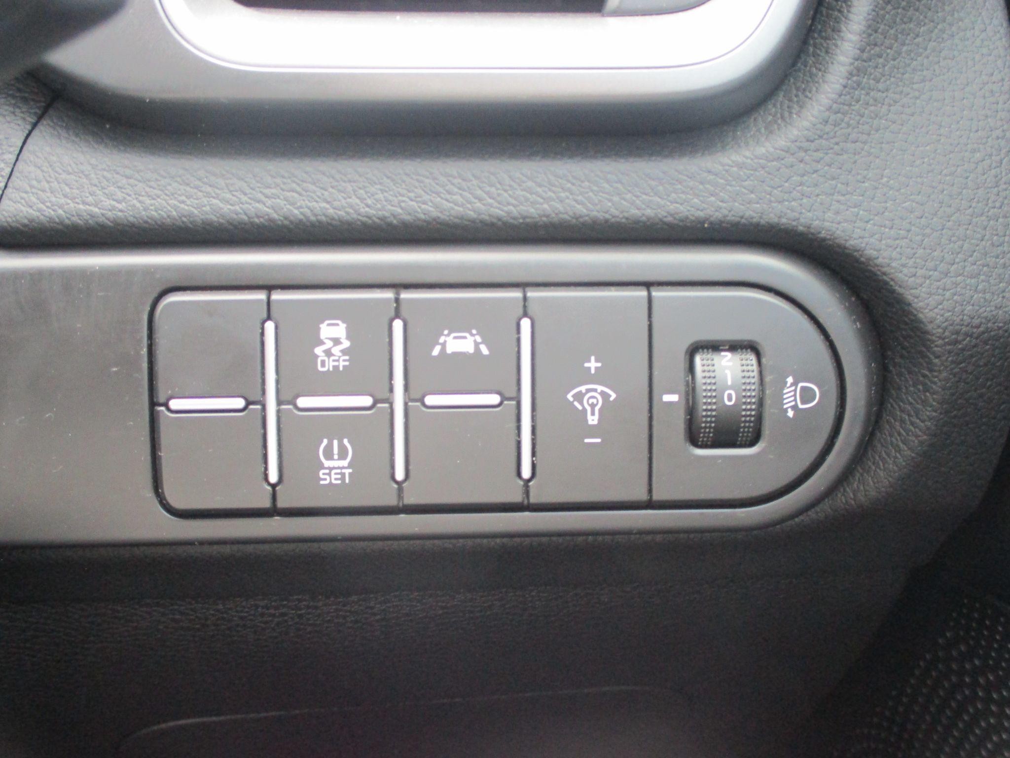 Kia XCeed Image 24