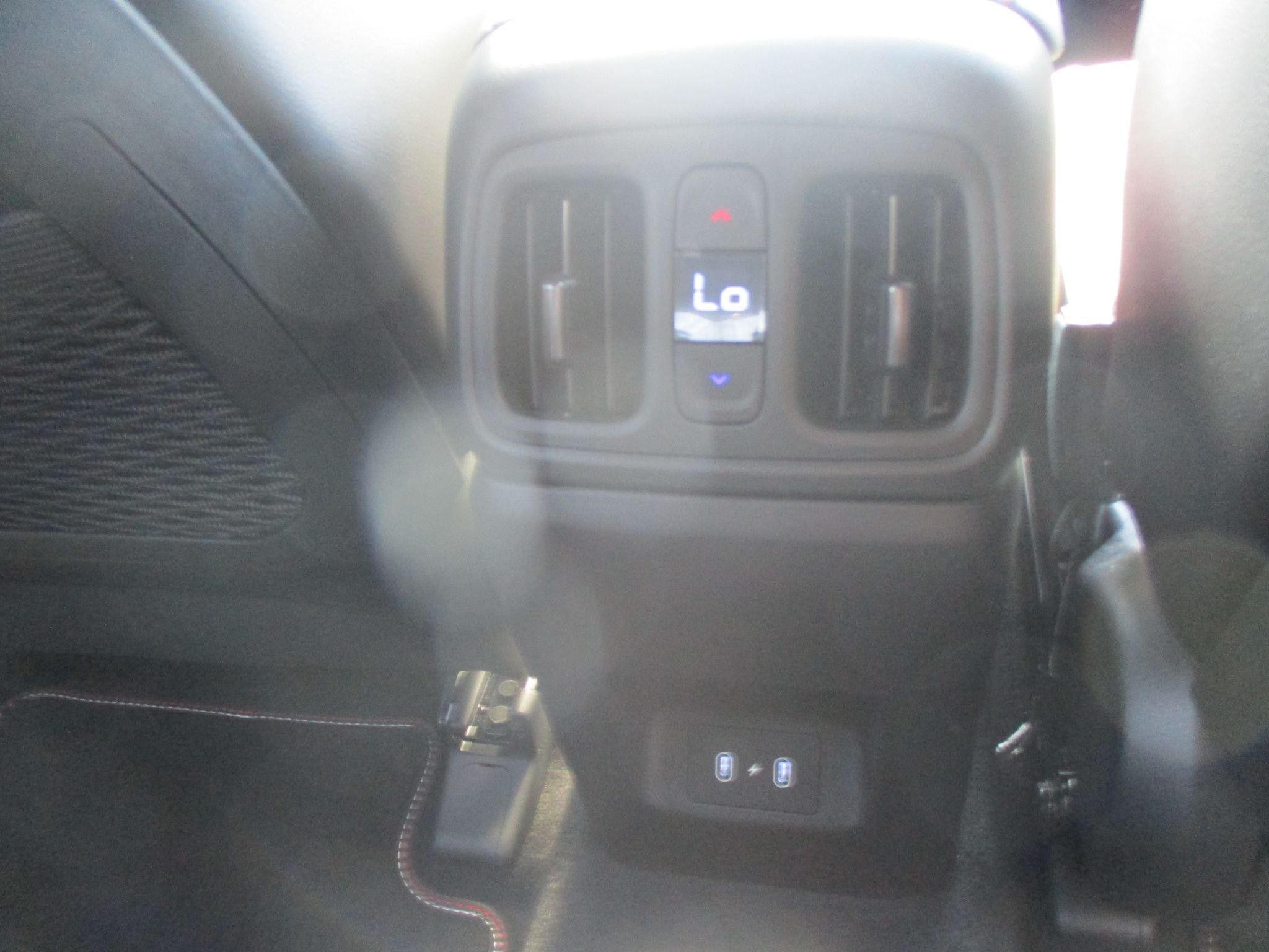 Hyundai TUCSON Image 16