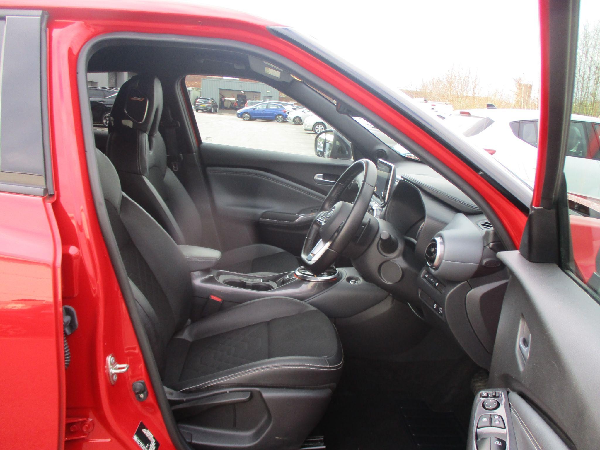 Nissan Juke Image 9