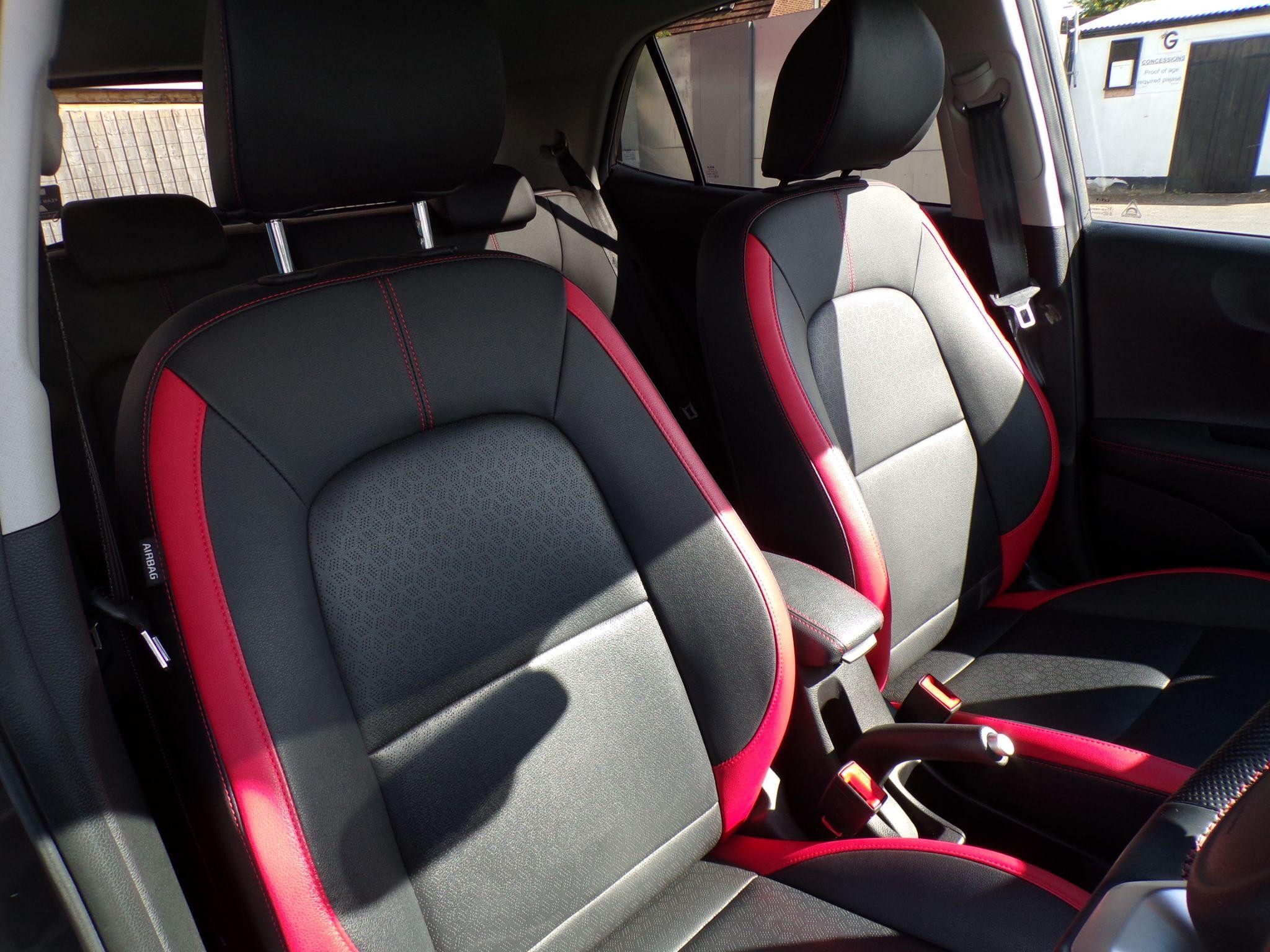 Kia Picanto Image 13