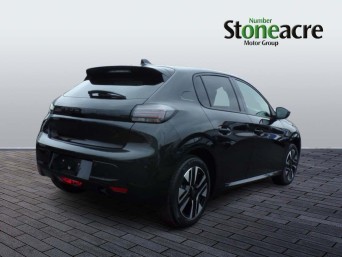 Peugeot 208 1.2 PureTech Allure Euro 6 (s/s) 5dr null Image 3