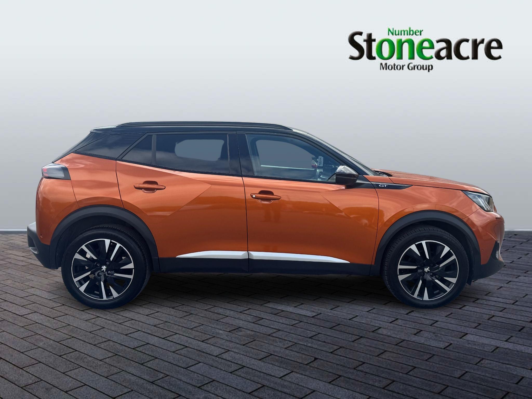 Peugeot 2008 Image 2