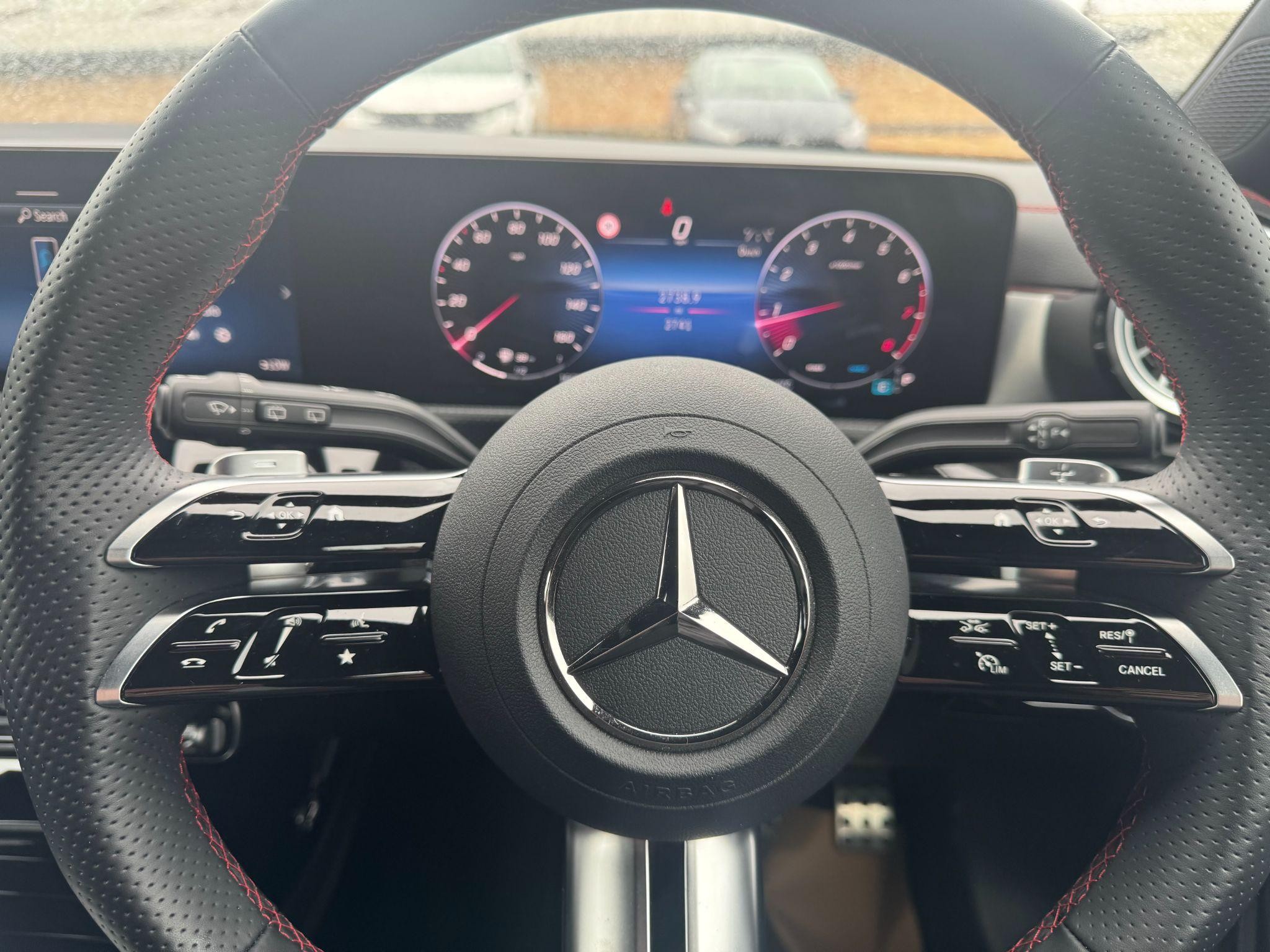 Mercedes-Benz CLA Image 13