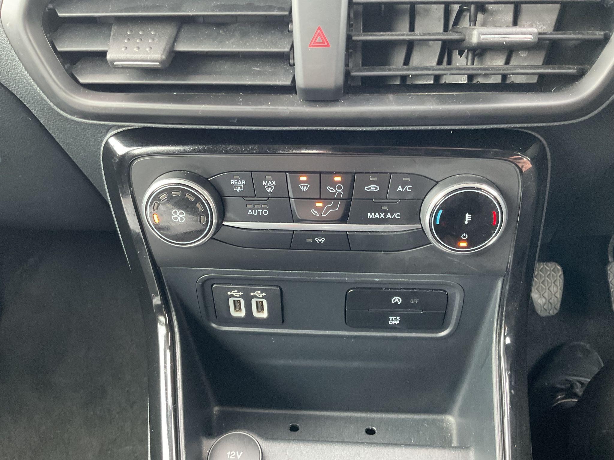 Ford EcoSport Image 11