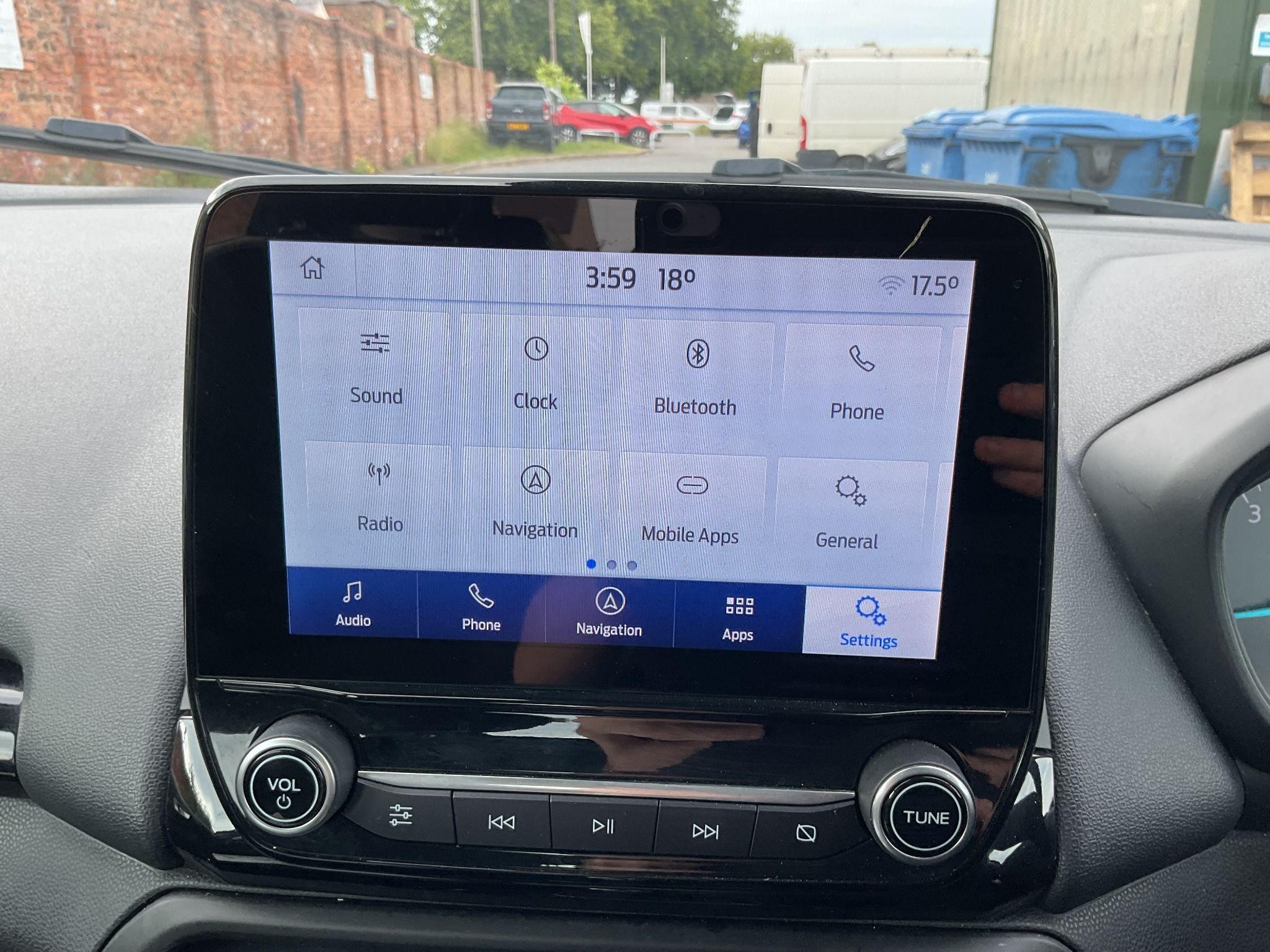 Ford EcoSport Image 23