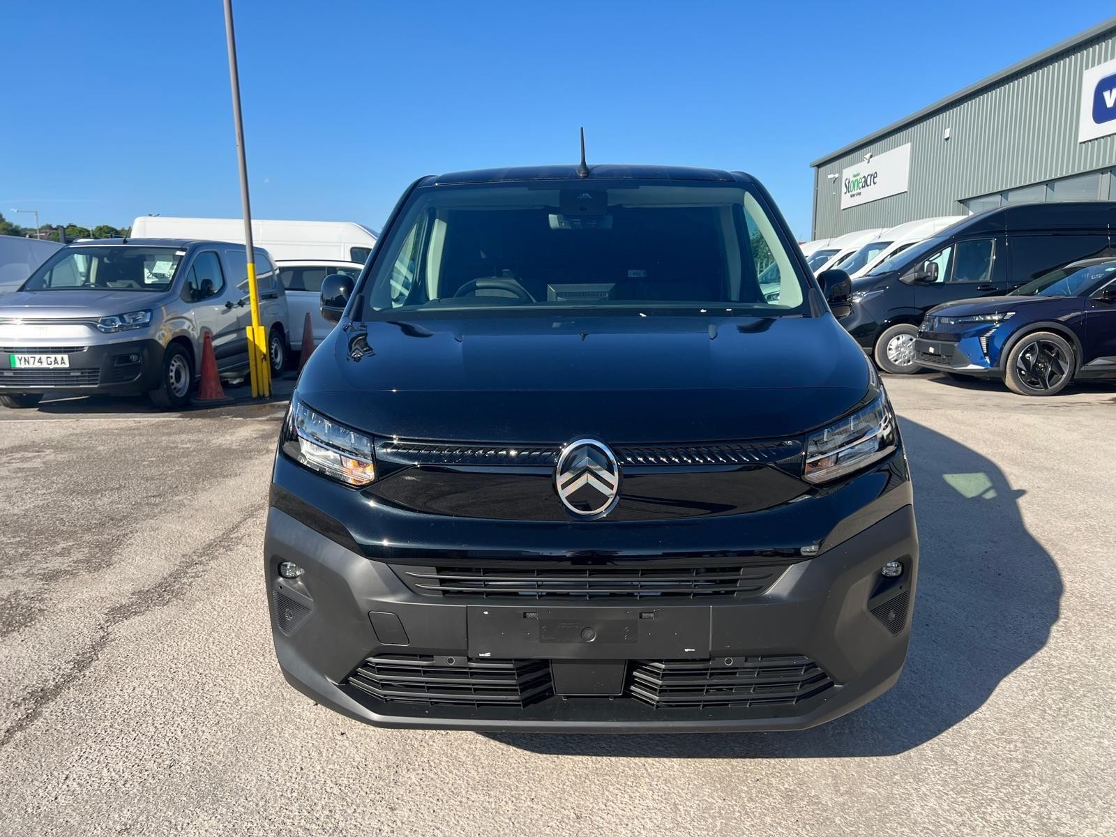 Citroen Berlingo Panel Van Image 2