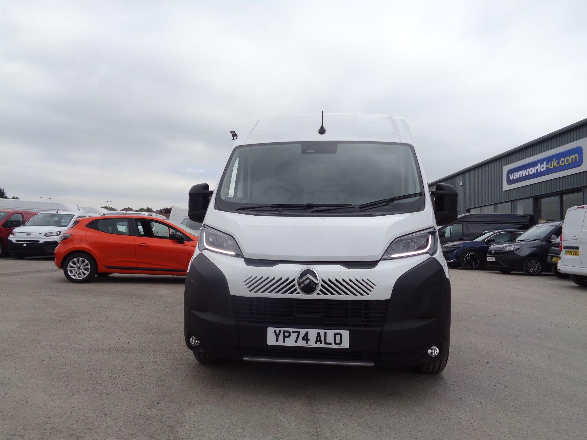 Citroen Relay Image 9