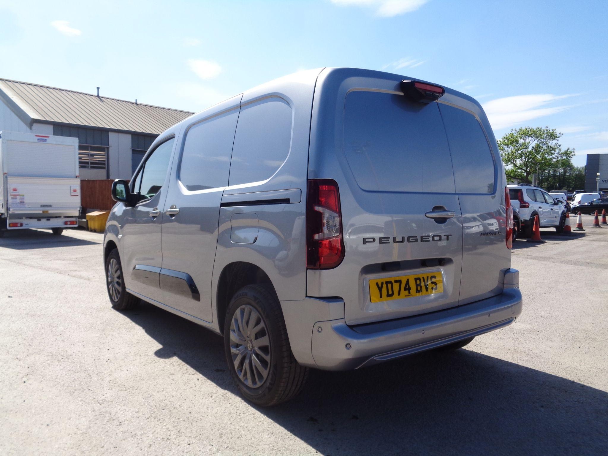 Peugeot Partner Image 6