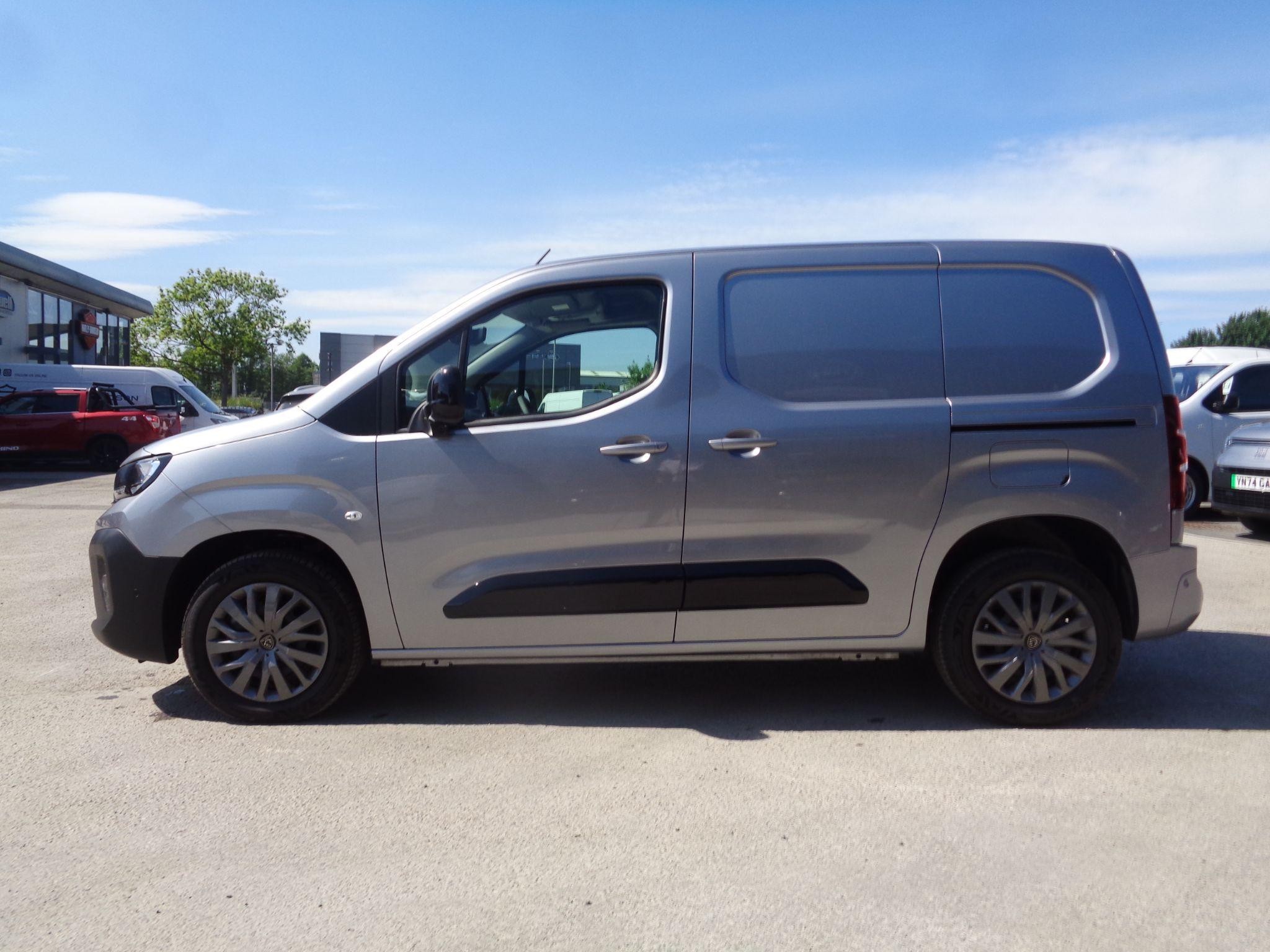 Peugeot Partner Image 7
