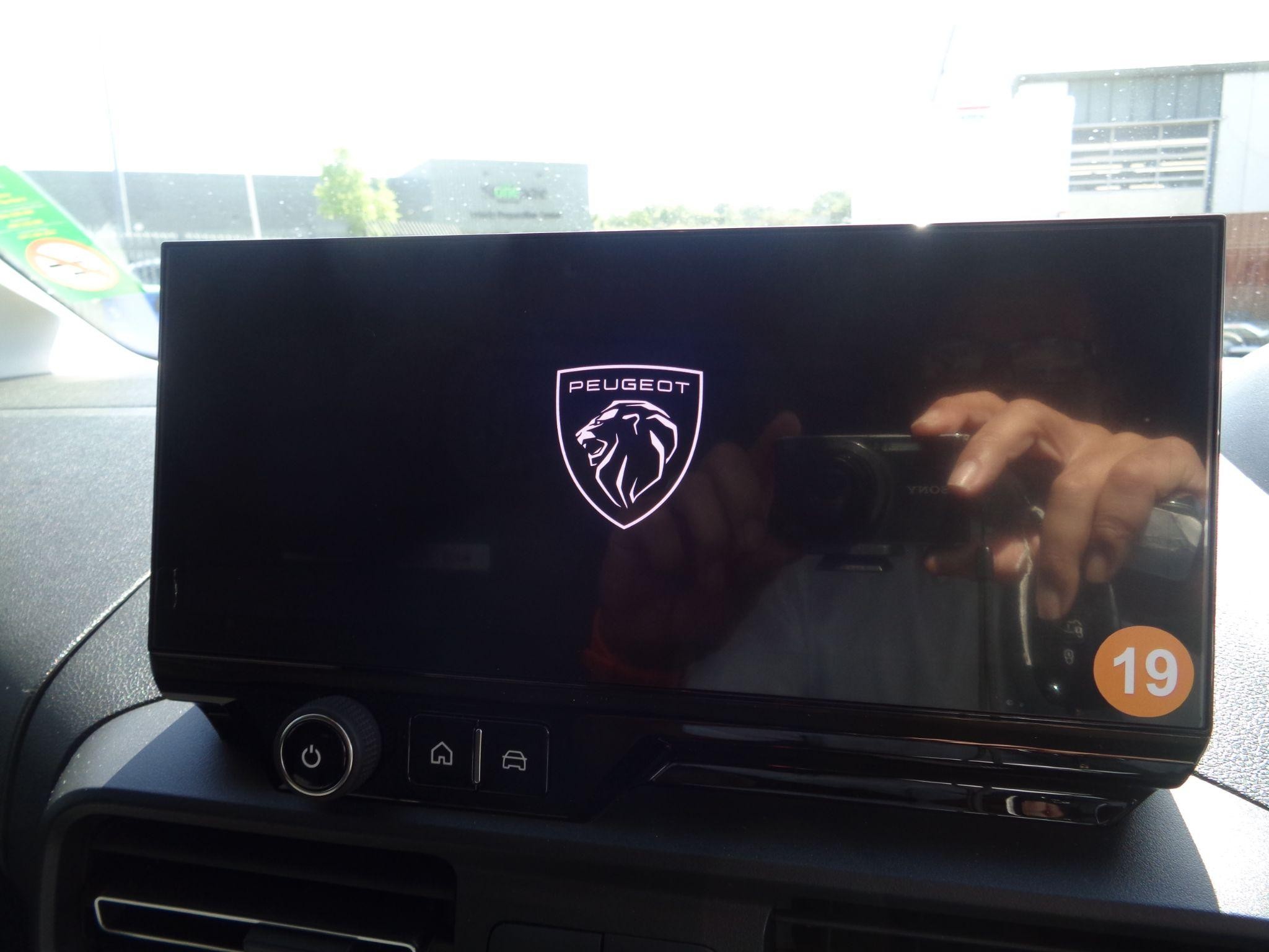 Peugeot Partner Image 20