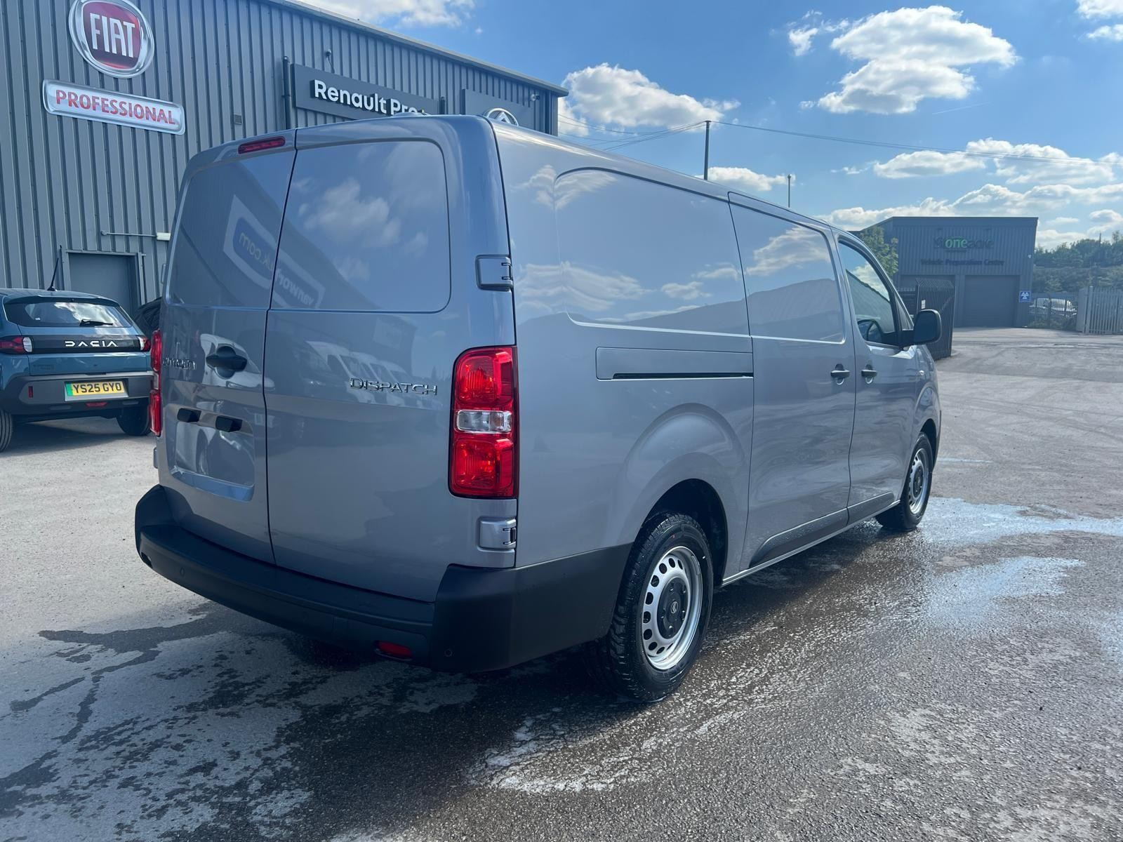 Citroen Dispatch Image 5