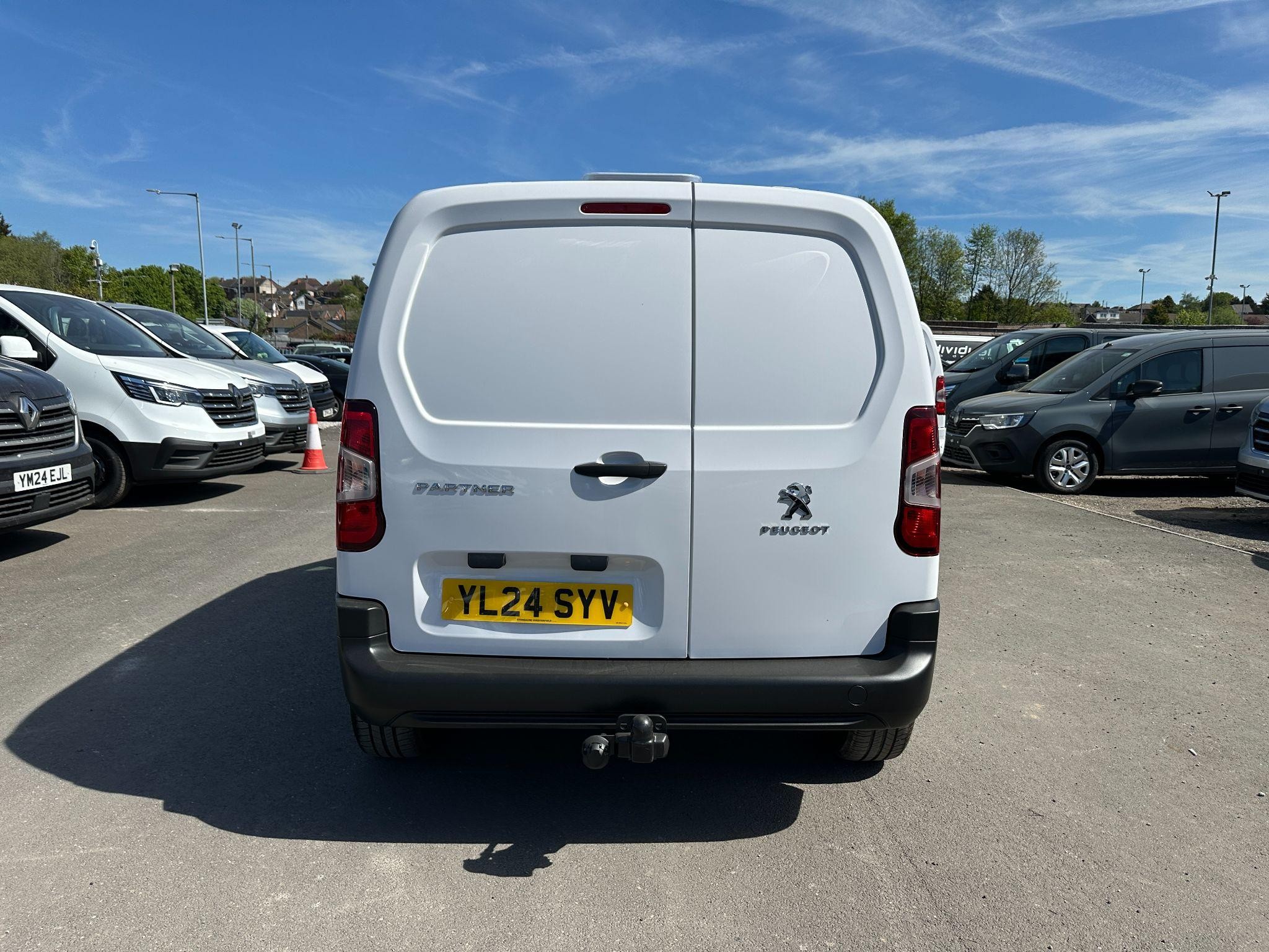 Peugeot Partner Image 4