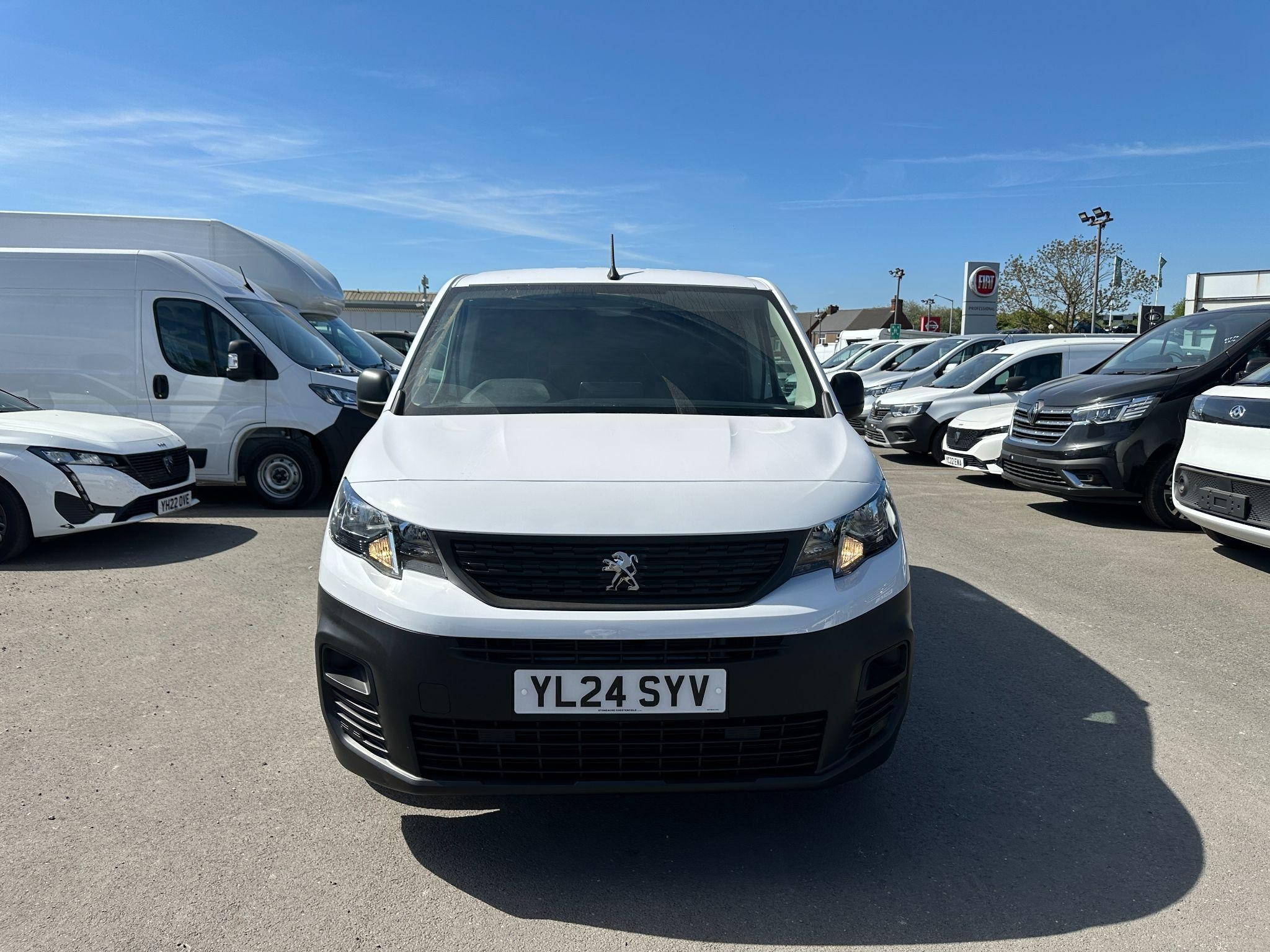 Peugeot Partner Image 8