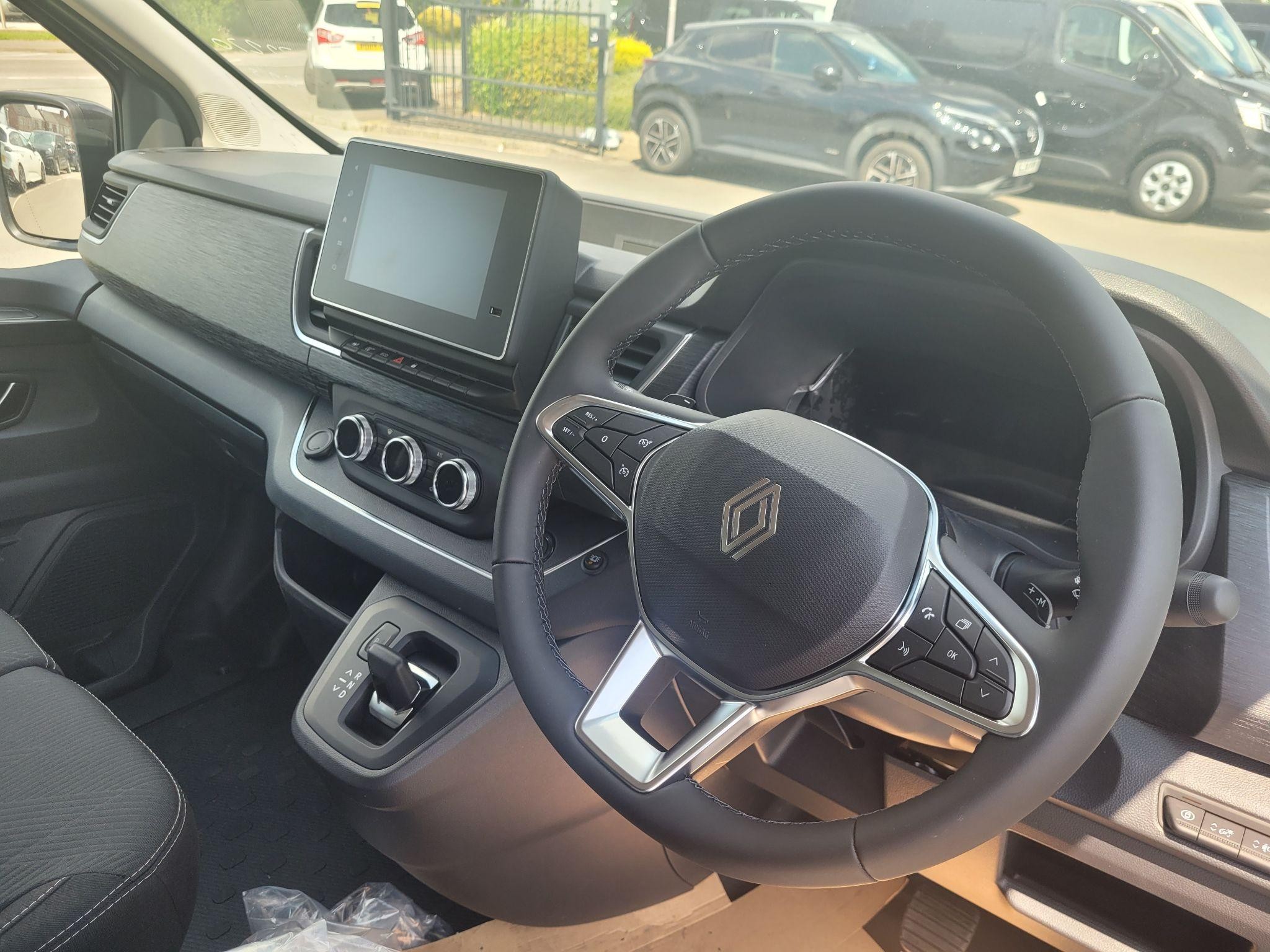 Renault Trafic Image 3