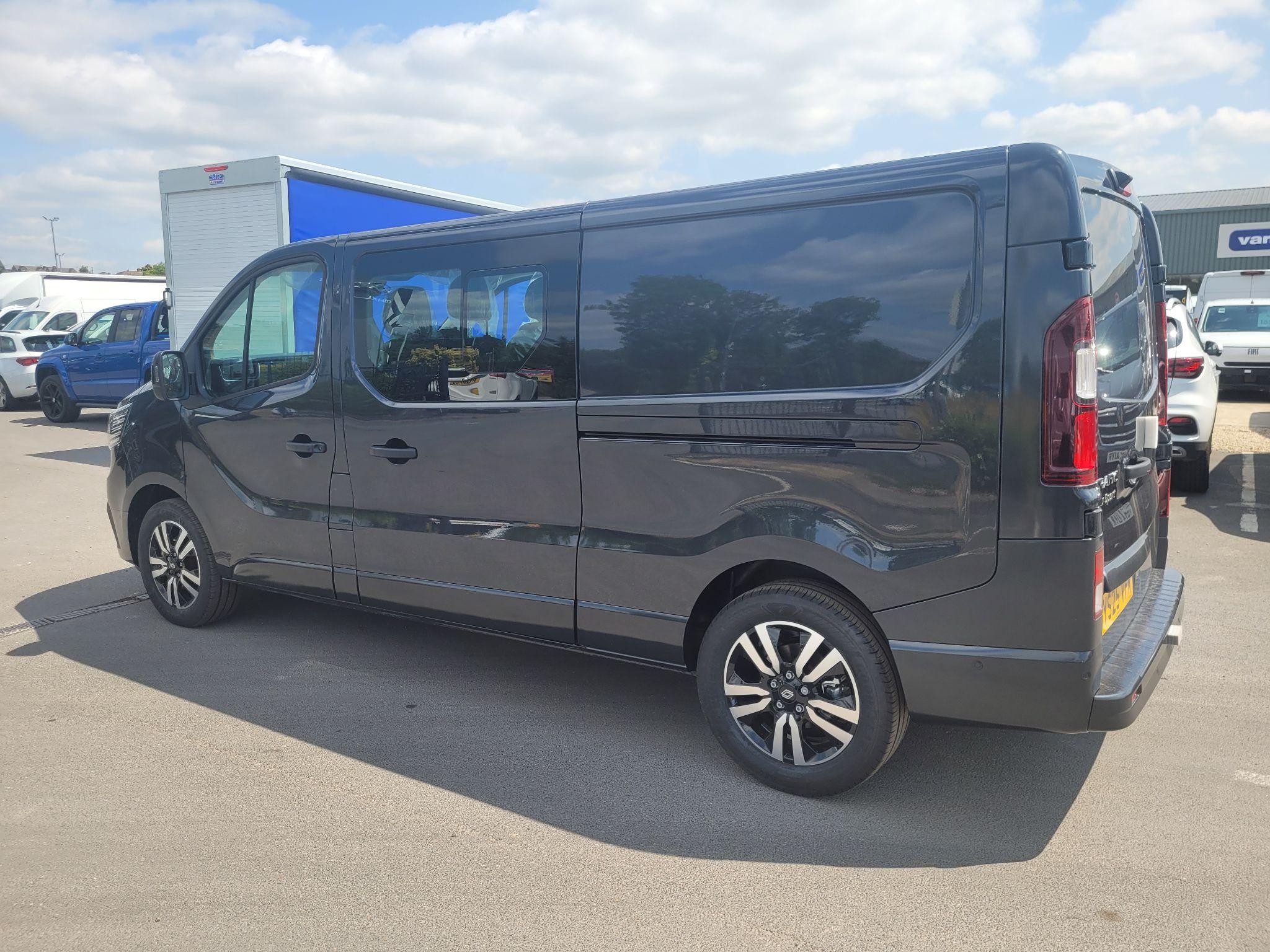 Renault Trafic Image 4
