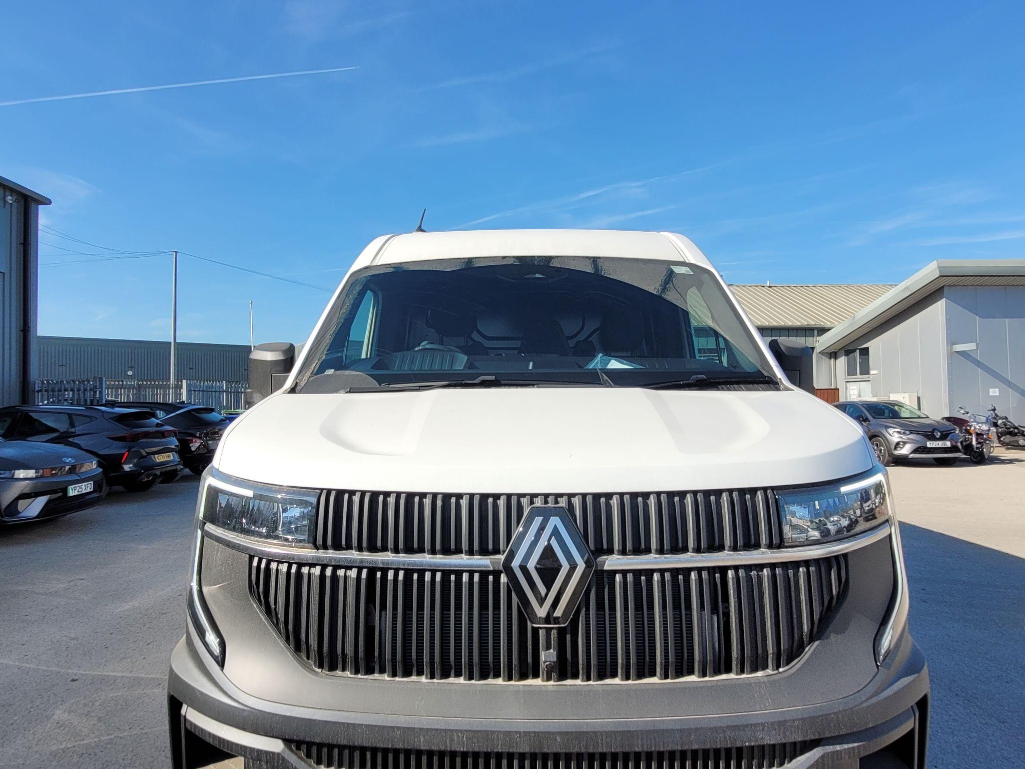 Renault Master Image 19