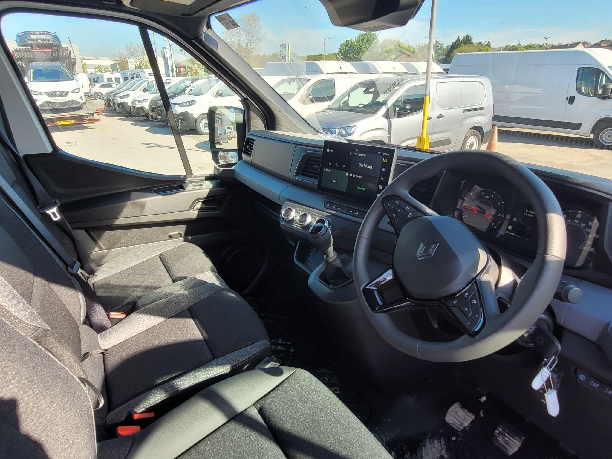 Renault Master Image 20