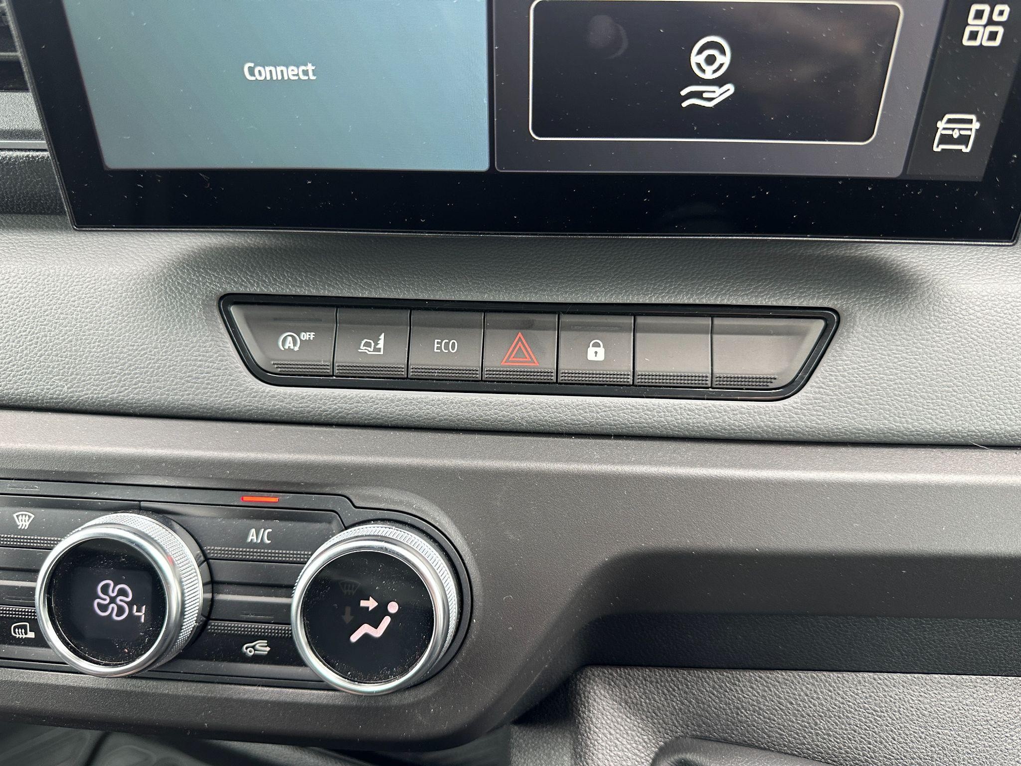 Renault Master Image 28