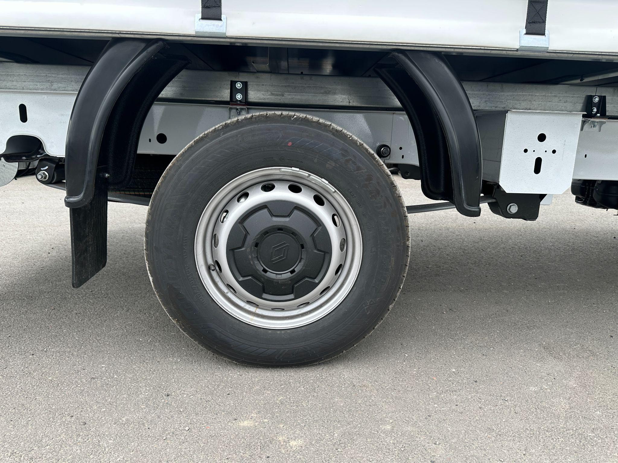 Renault Master Image 9