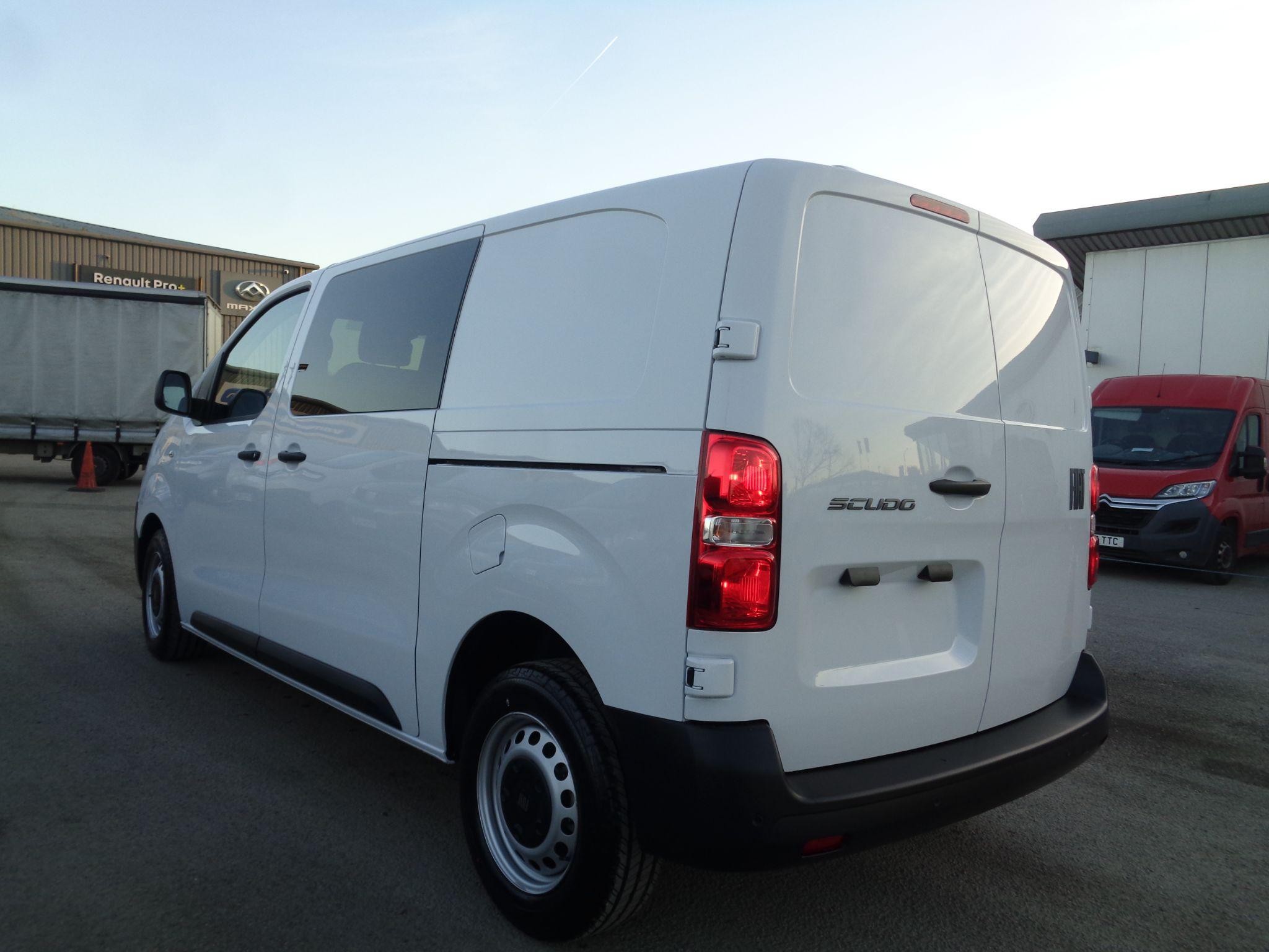 Fiat Scudo Crew Van Image 6