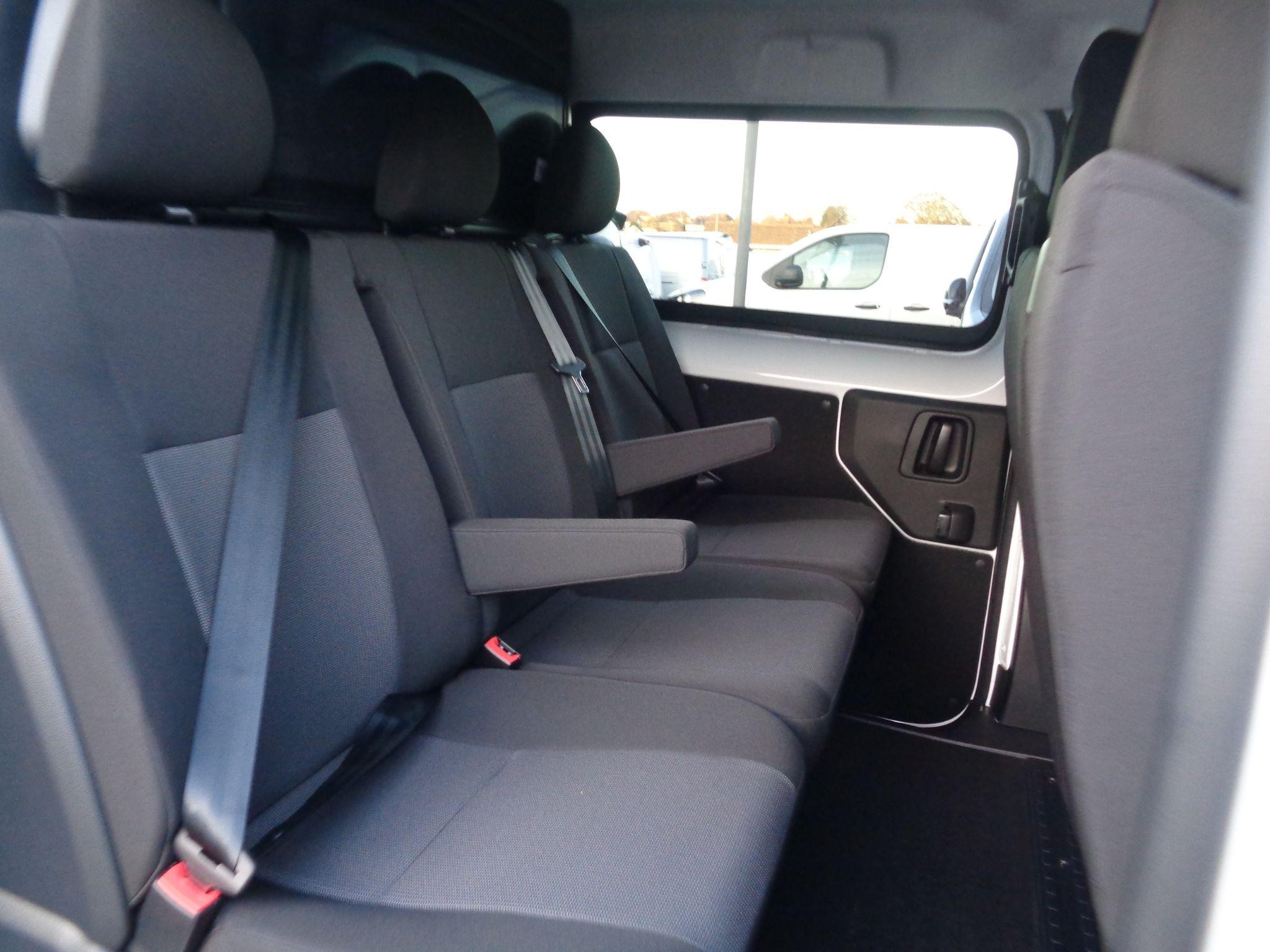 Fiat Scudo Crew Van Image 16
