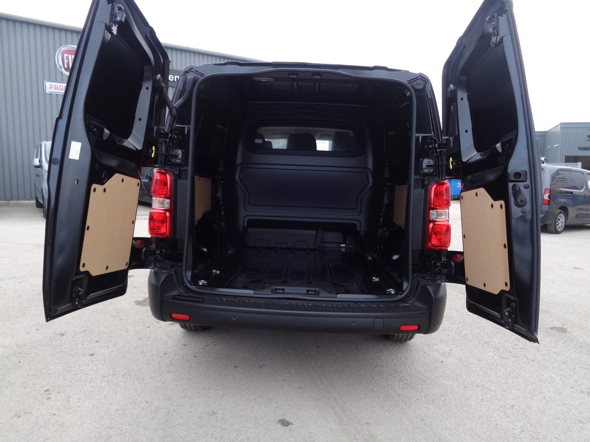 Fiat Scudo Crew Van Image 5