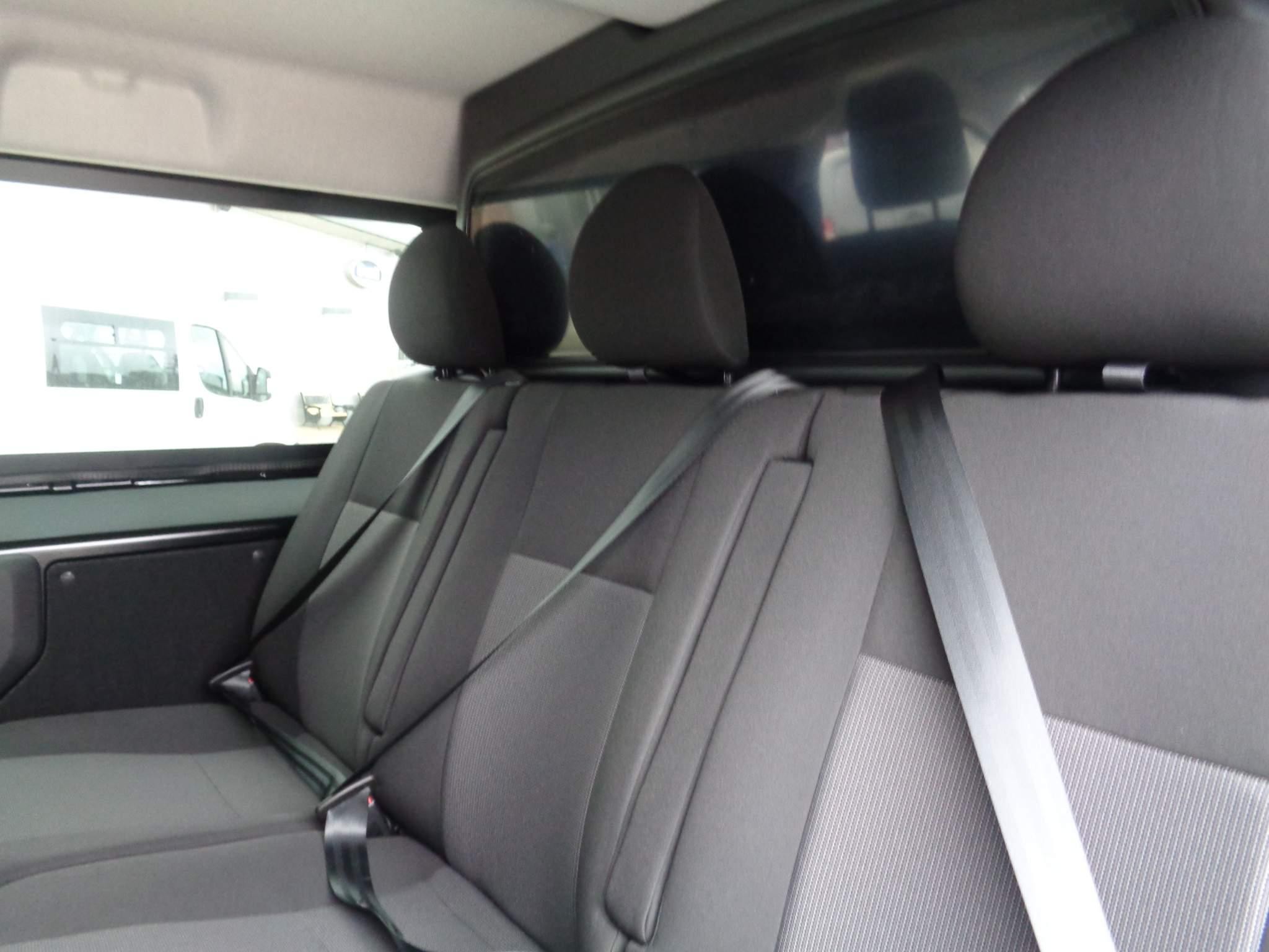 Fiat Scudo Crew Van Image 13