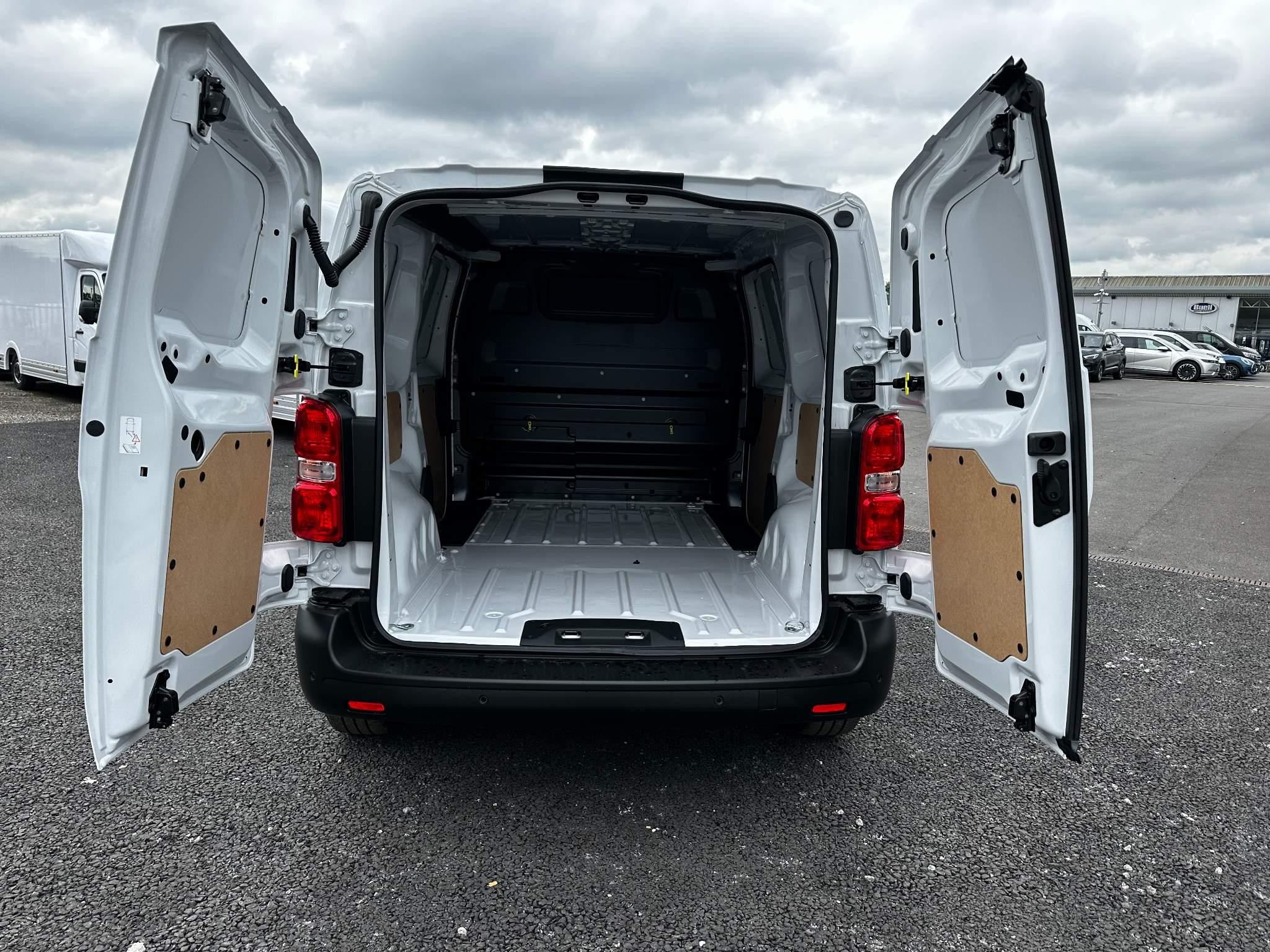 Fiat Scudo Panel Van Image 17